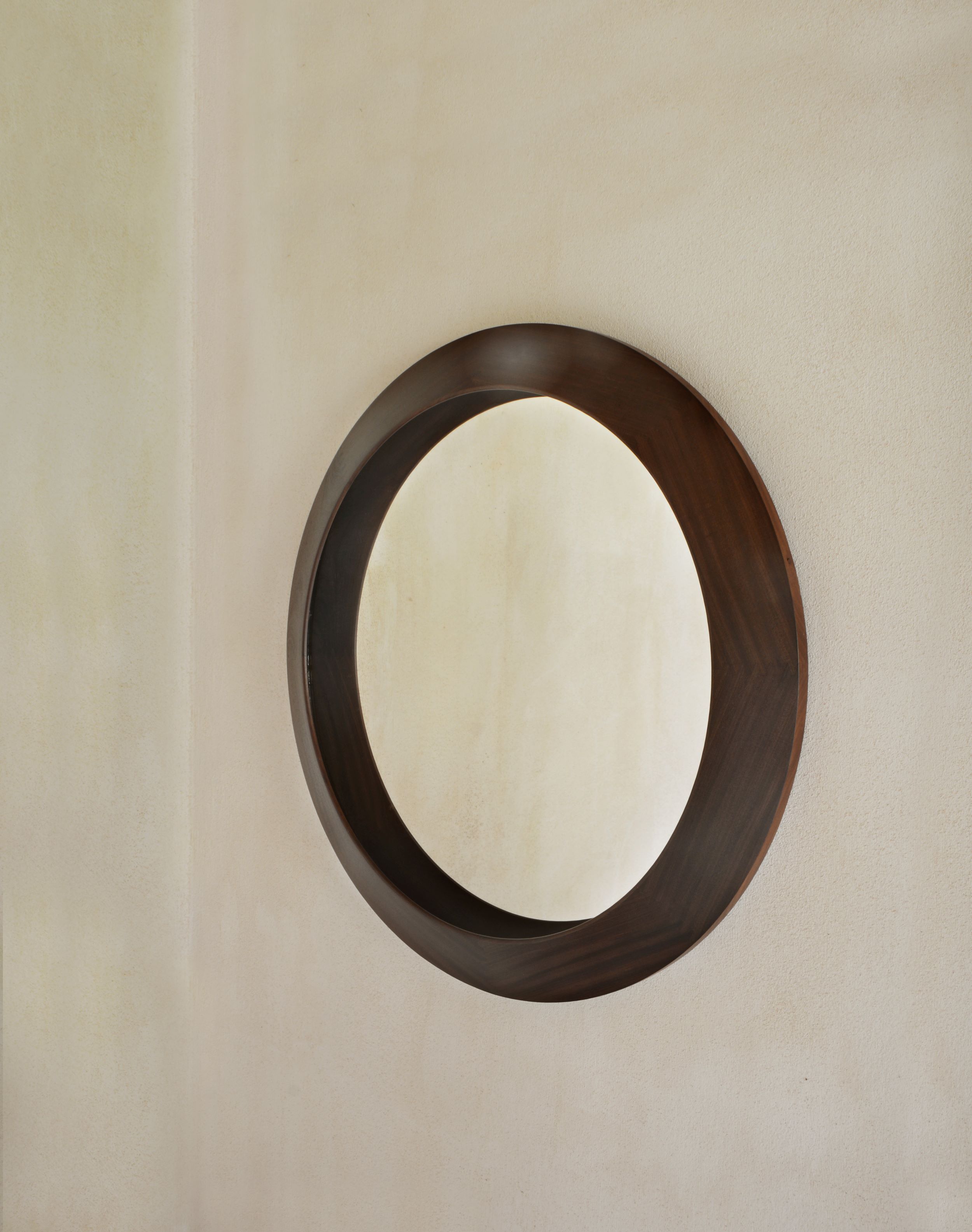 Round Wood Wall Mirror