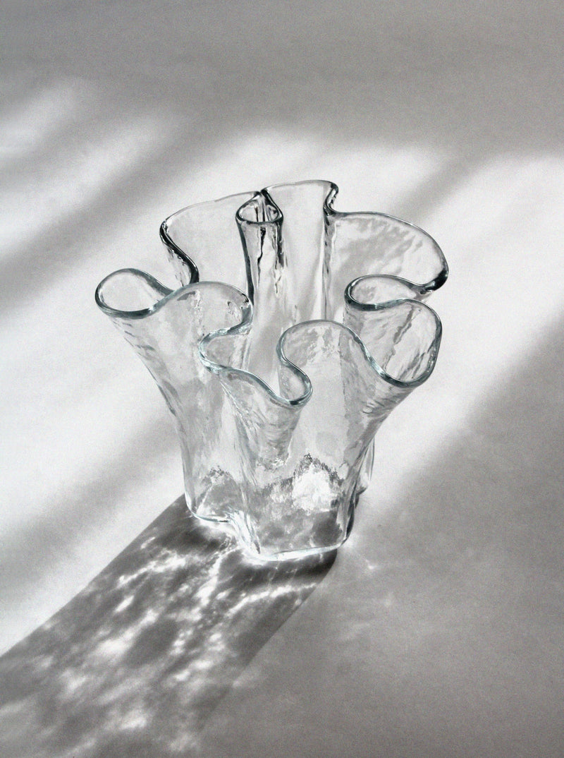 Clear glass Muurla vase with organic ruffled rim design