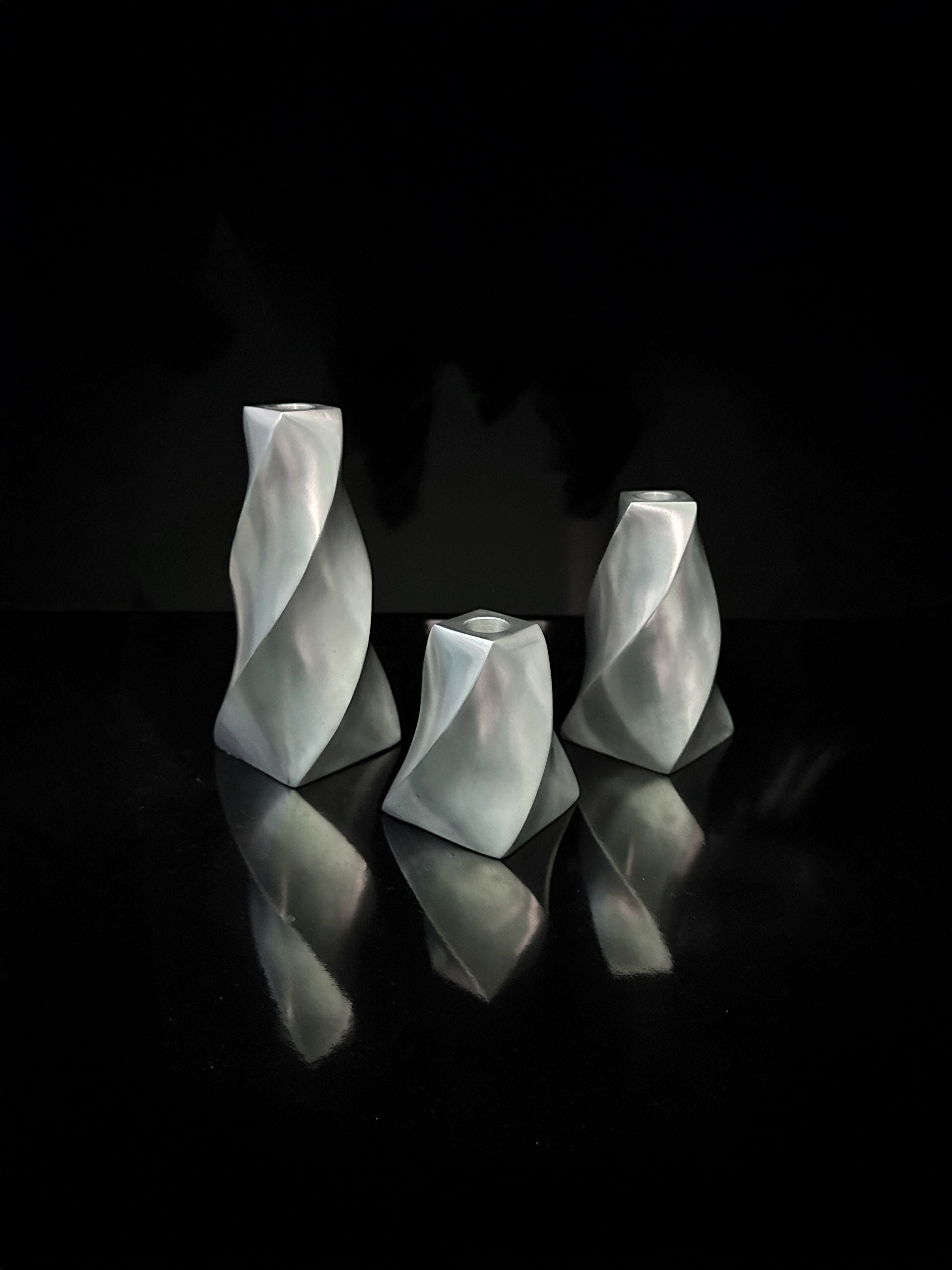 Set of 3 Aluminium Twisted Candle Holders