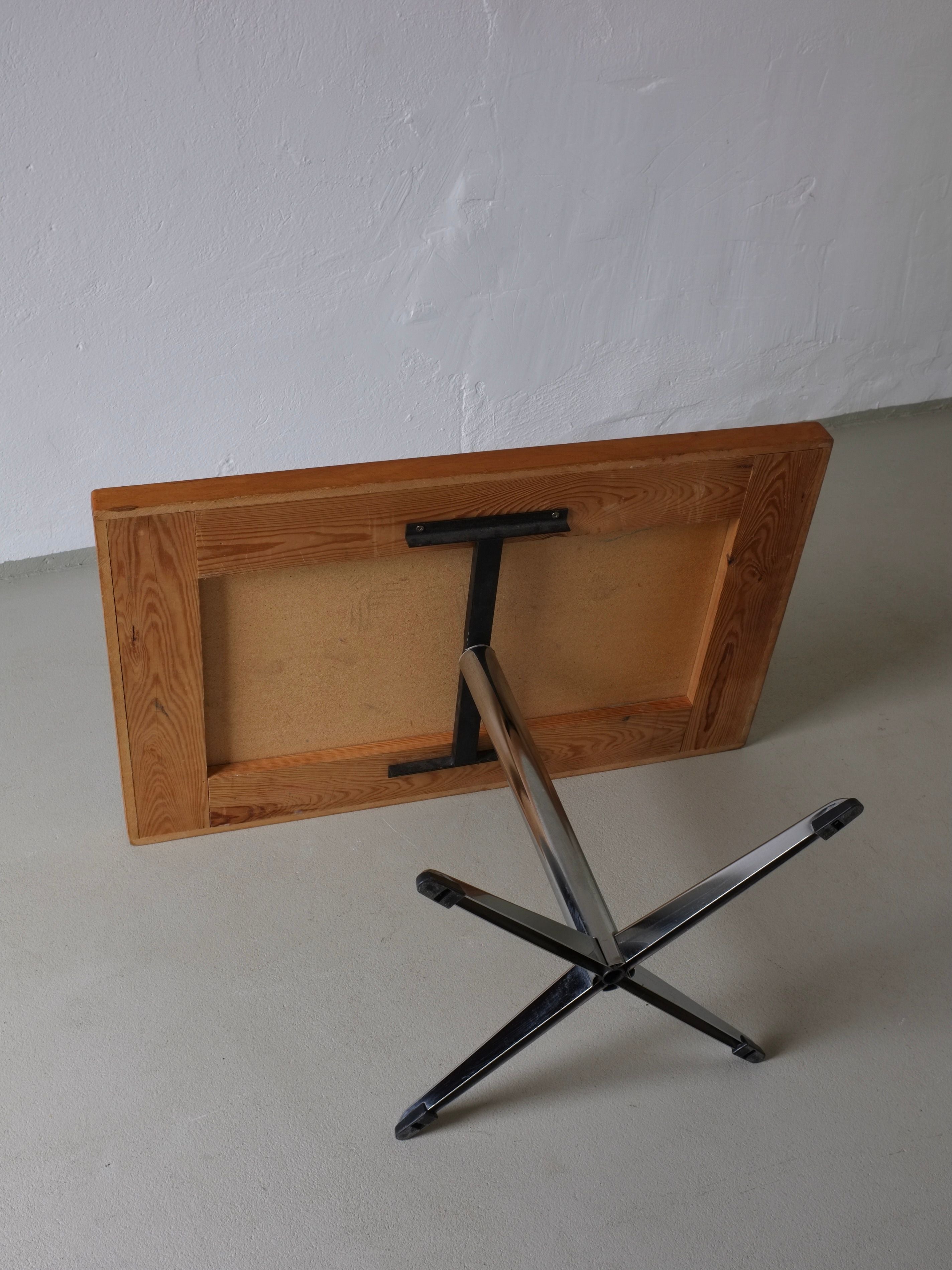Mid-Century Mosaic Swivel Side Table, 1960s