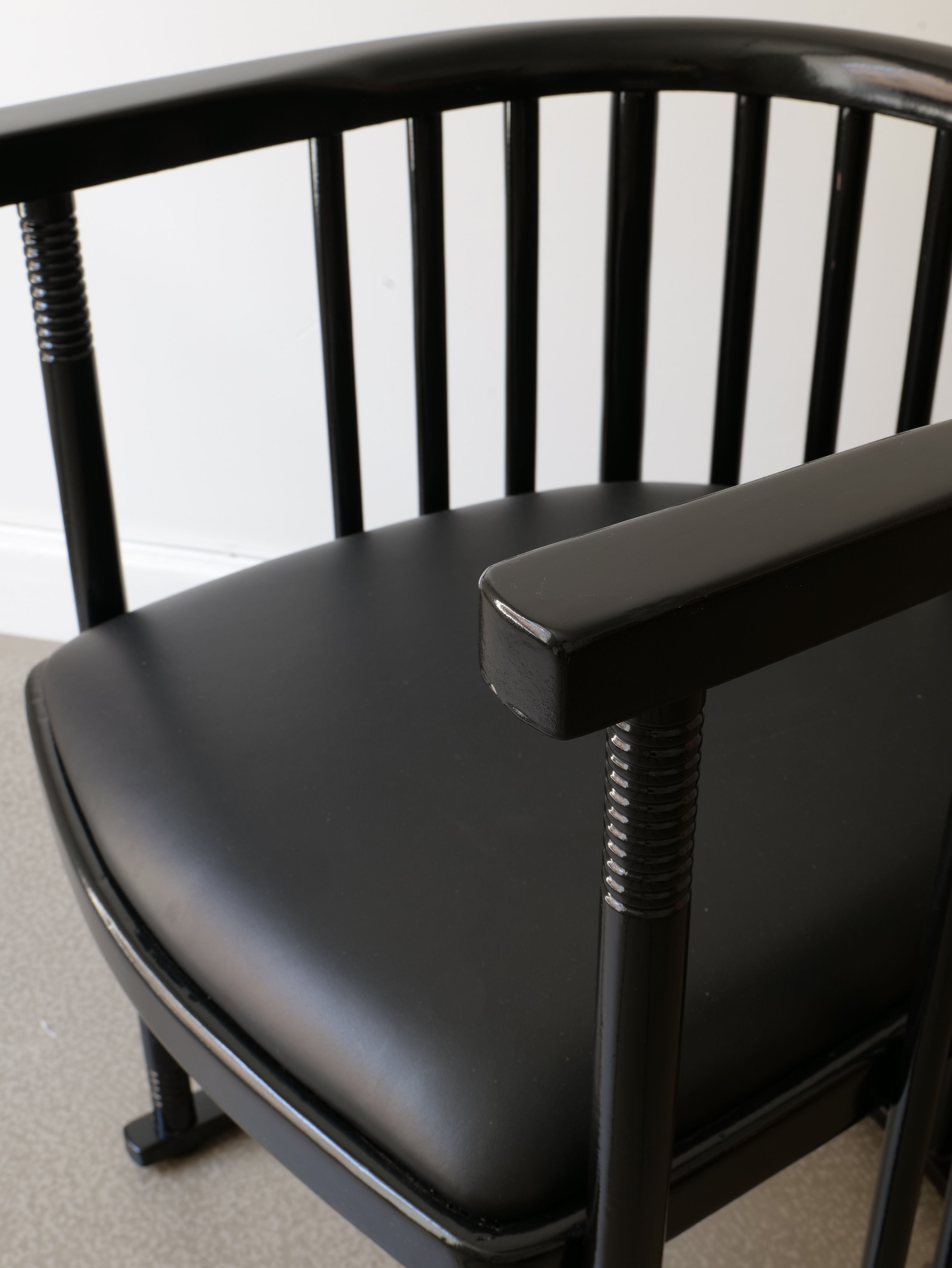 Bentwood Arm chair ① Bentwood arm chair by JJ Kohn, early 1900s | #190169