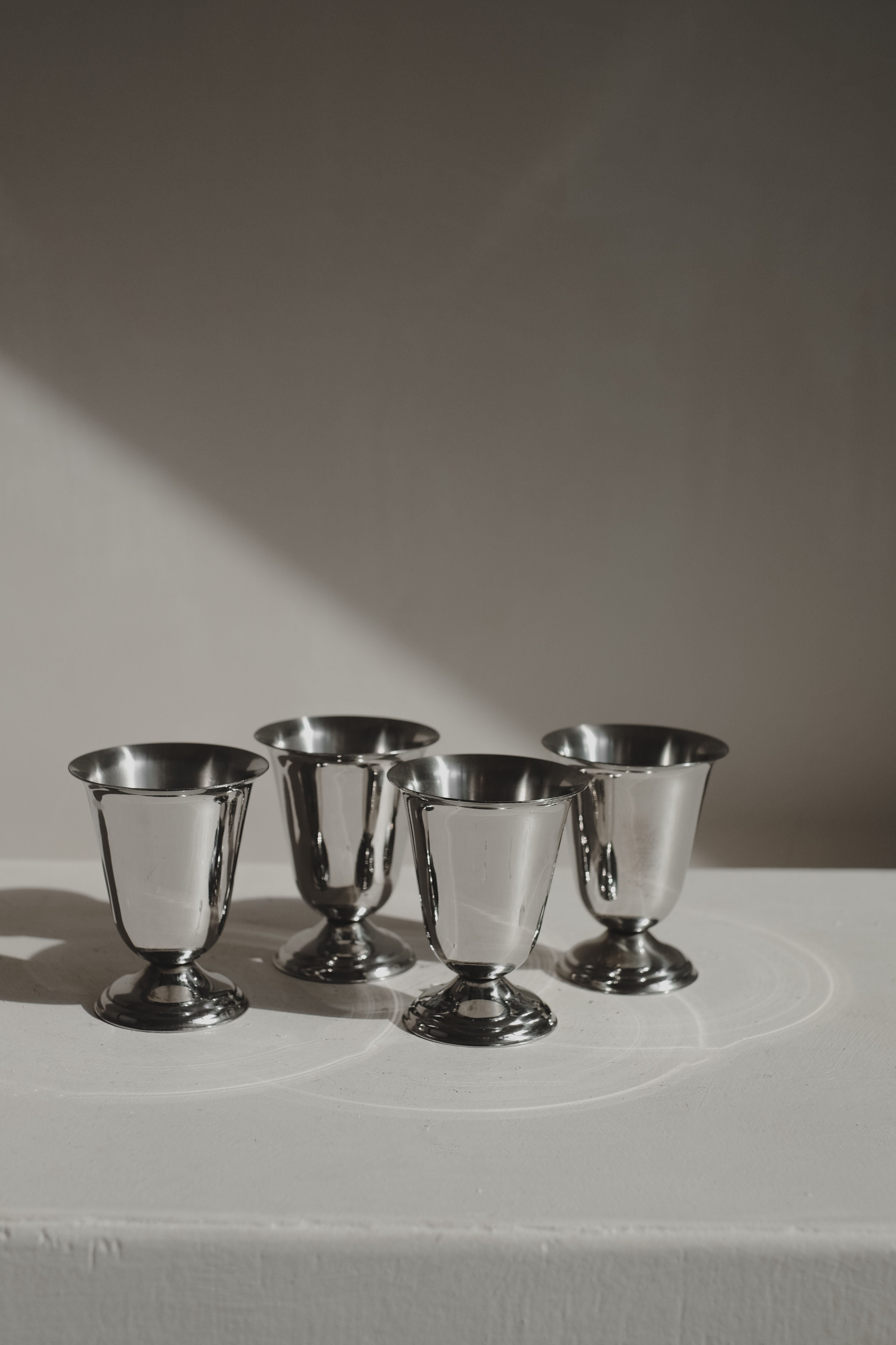 Set of 4 Coupes by Guy Degrenne