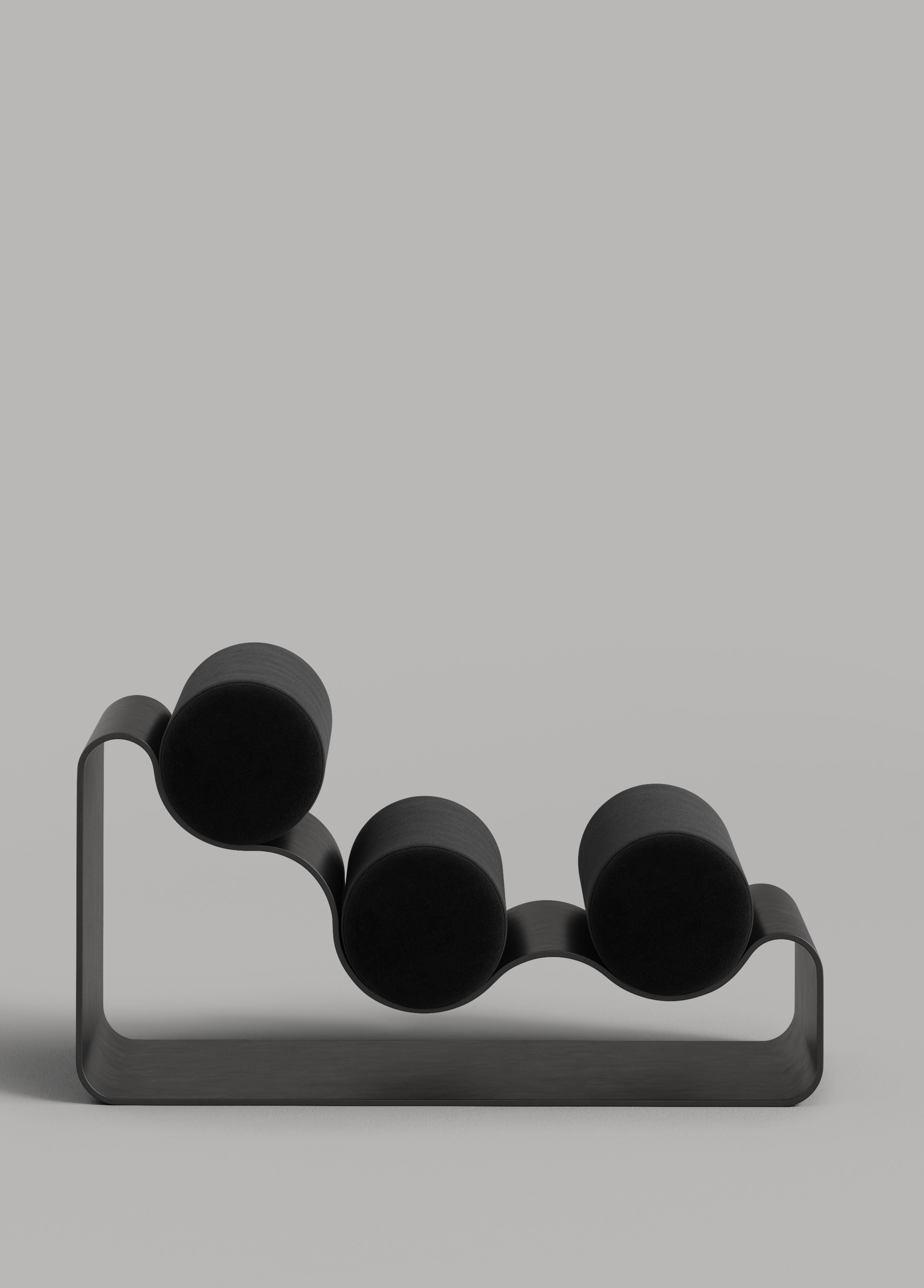 <source>
Chaise en aluminium
</source>