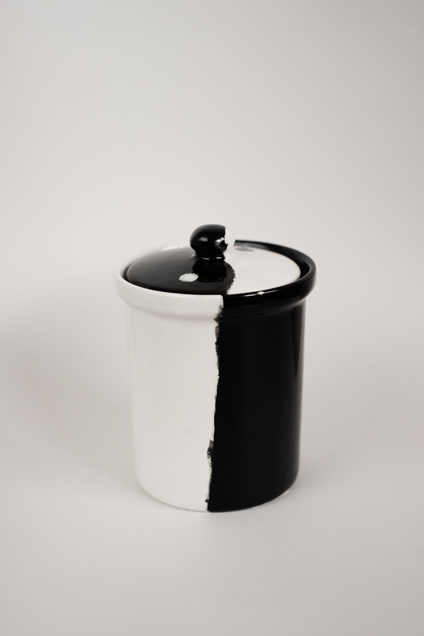 Pot en céramique fait main Ying-Yang