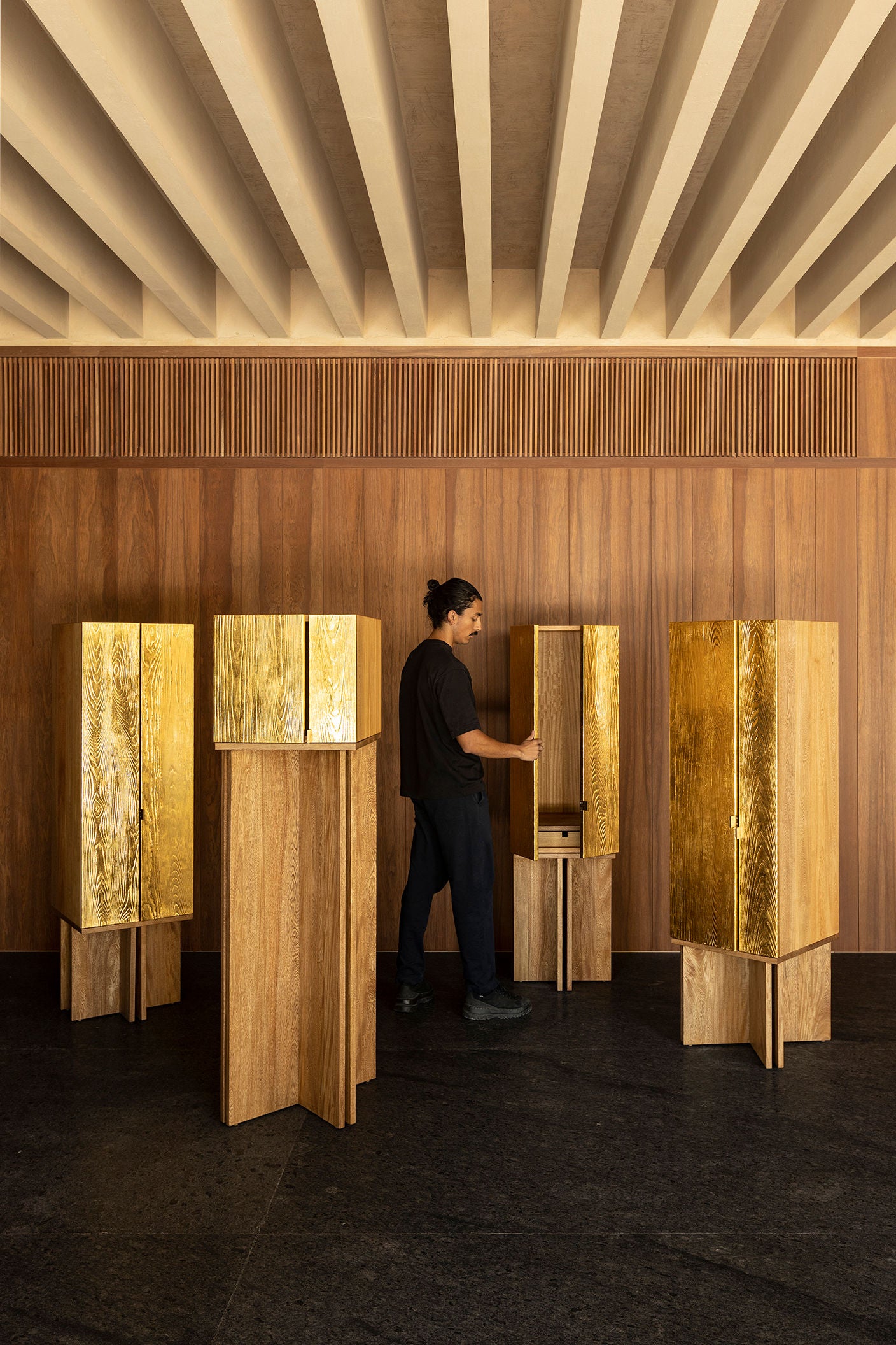 Aurum Cabinet 100 Limited Edition 20