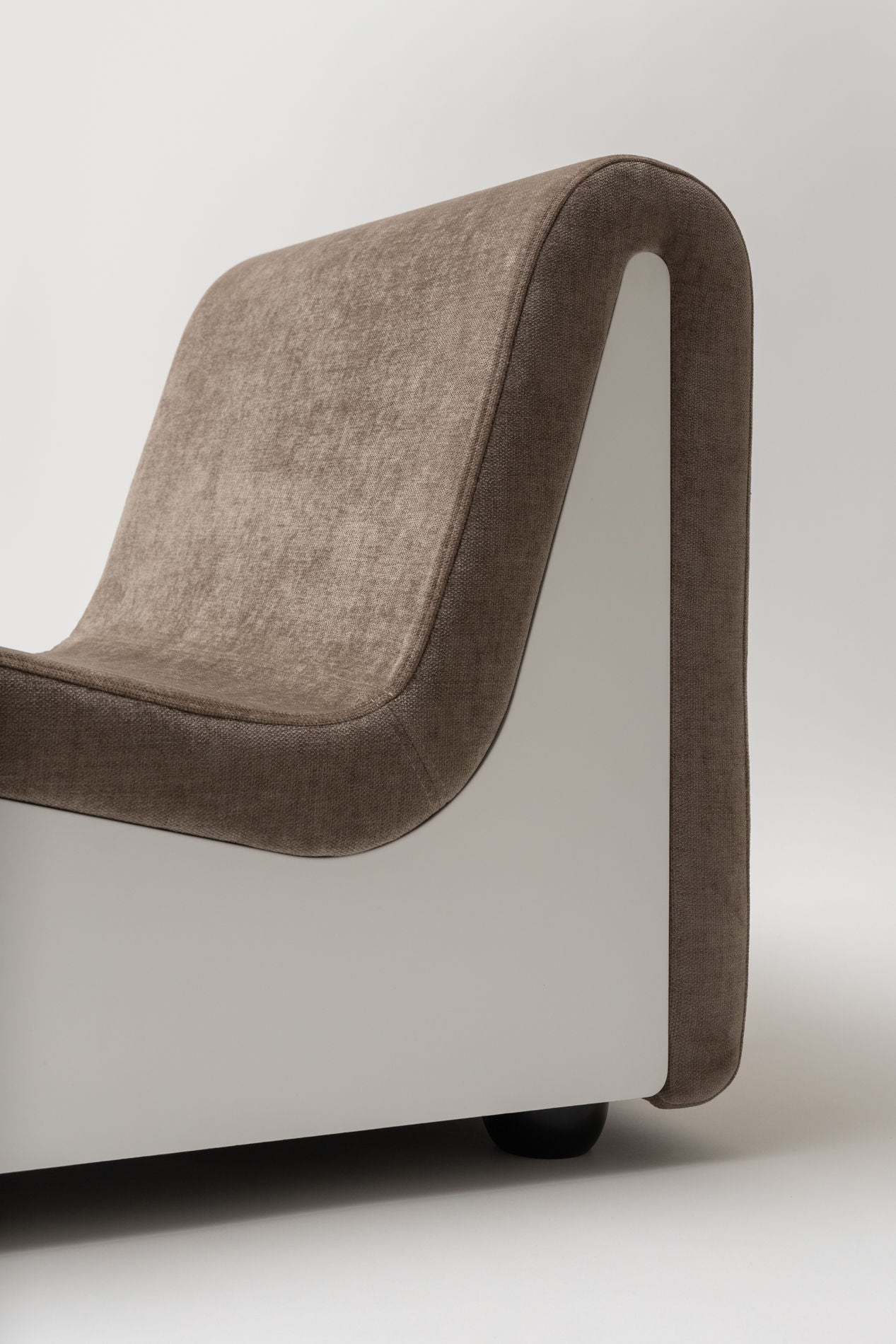 'Dialogue' Lounge Chair - André Monpoix x Mobilier National