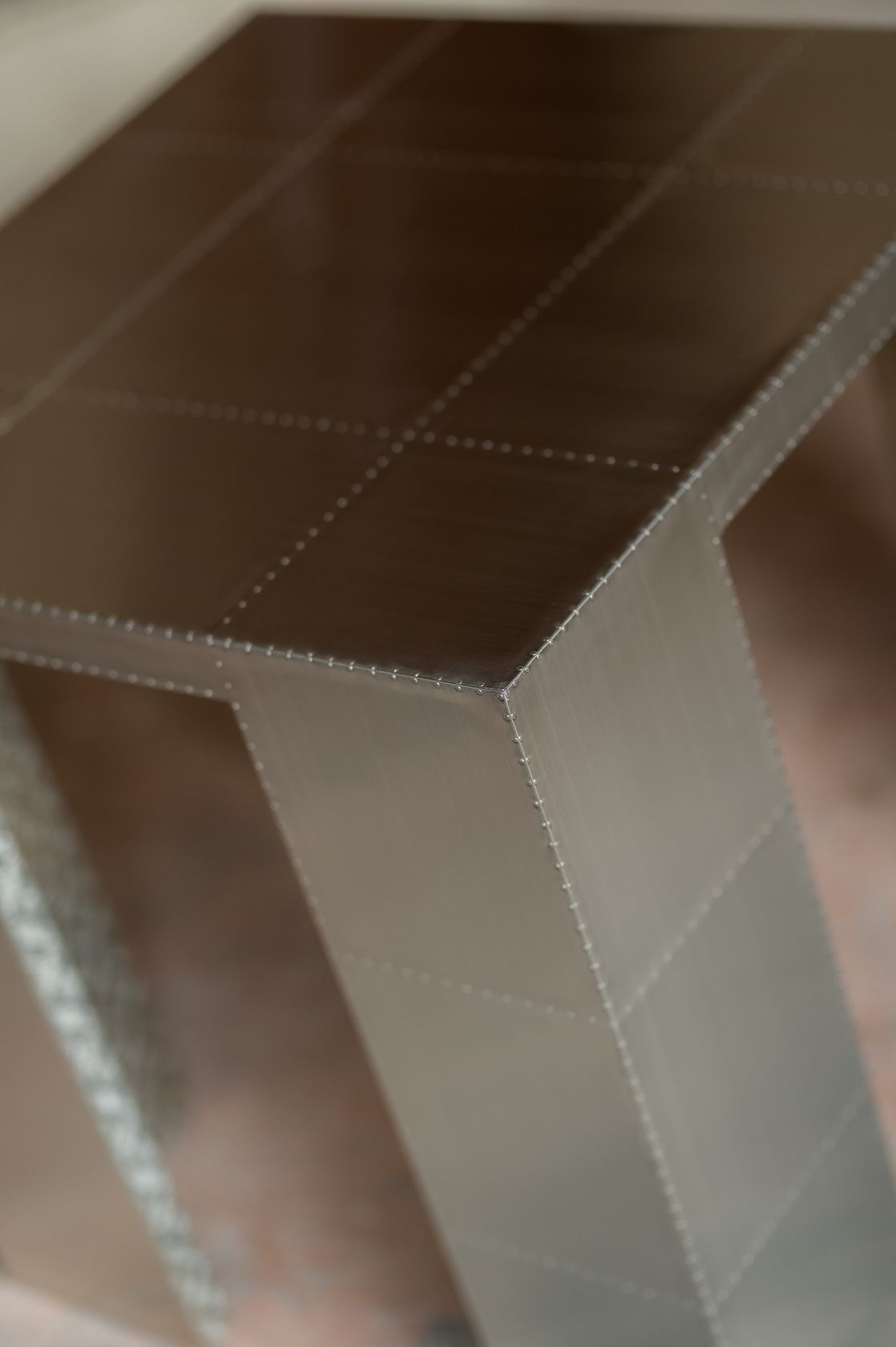 'Y' Table