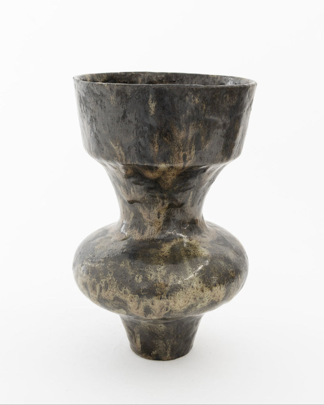 'Cratera Obsidiana' Vase