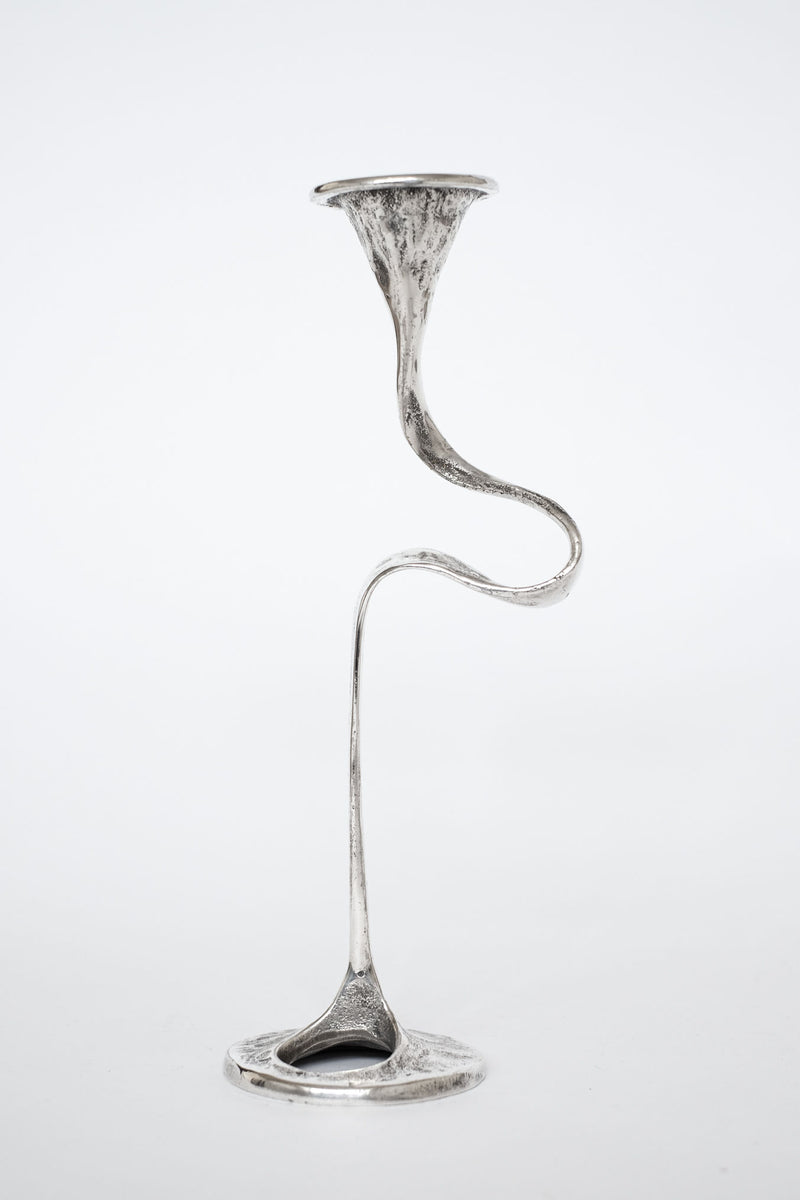 Elegant twisted silver-plated candle holder with curved stem detail
