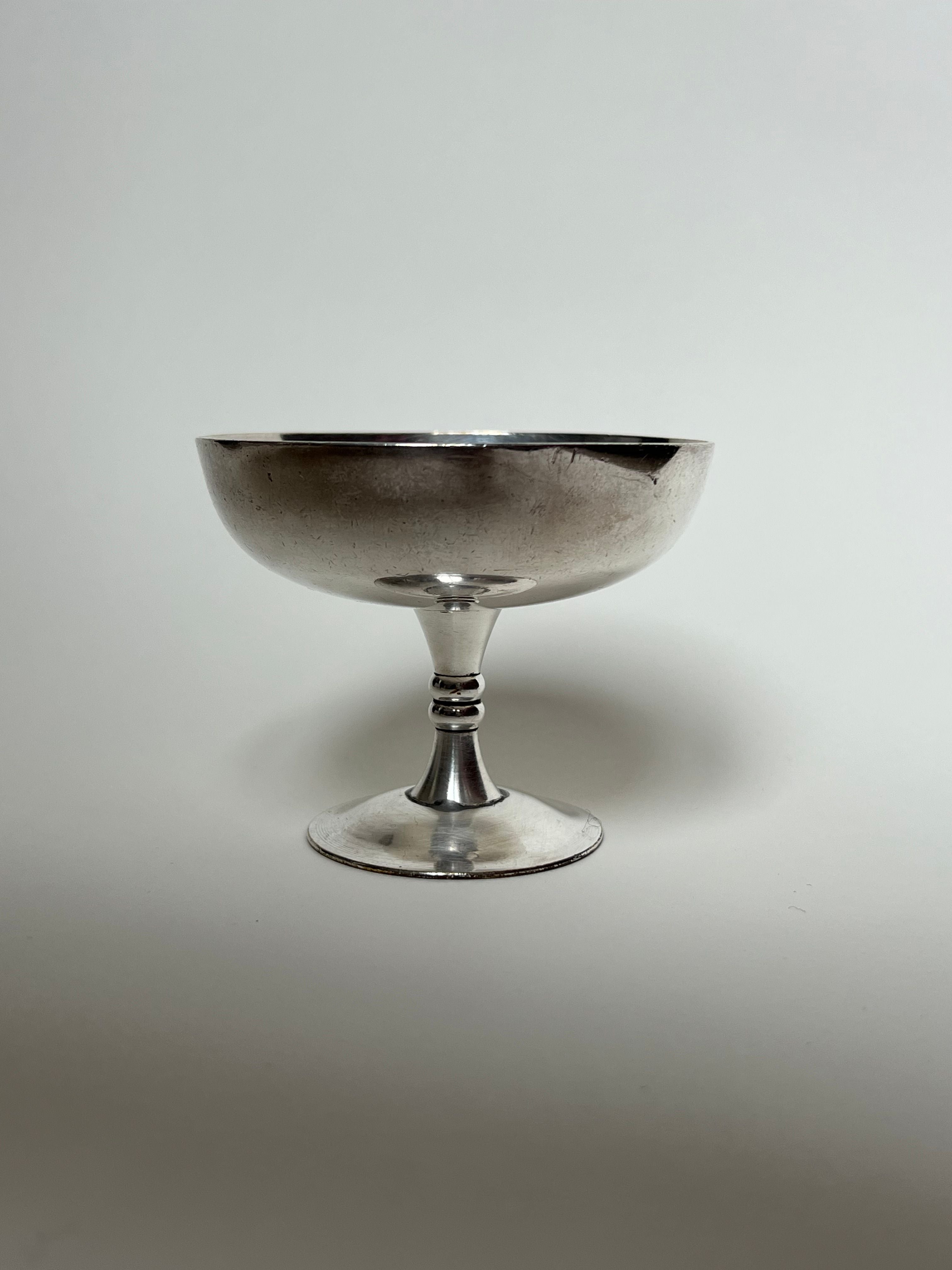 6 Heavy Silver Coupes