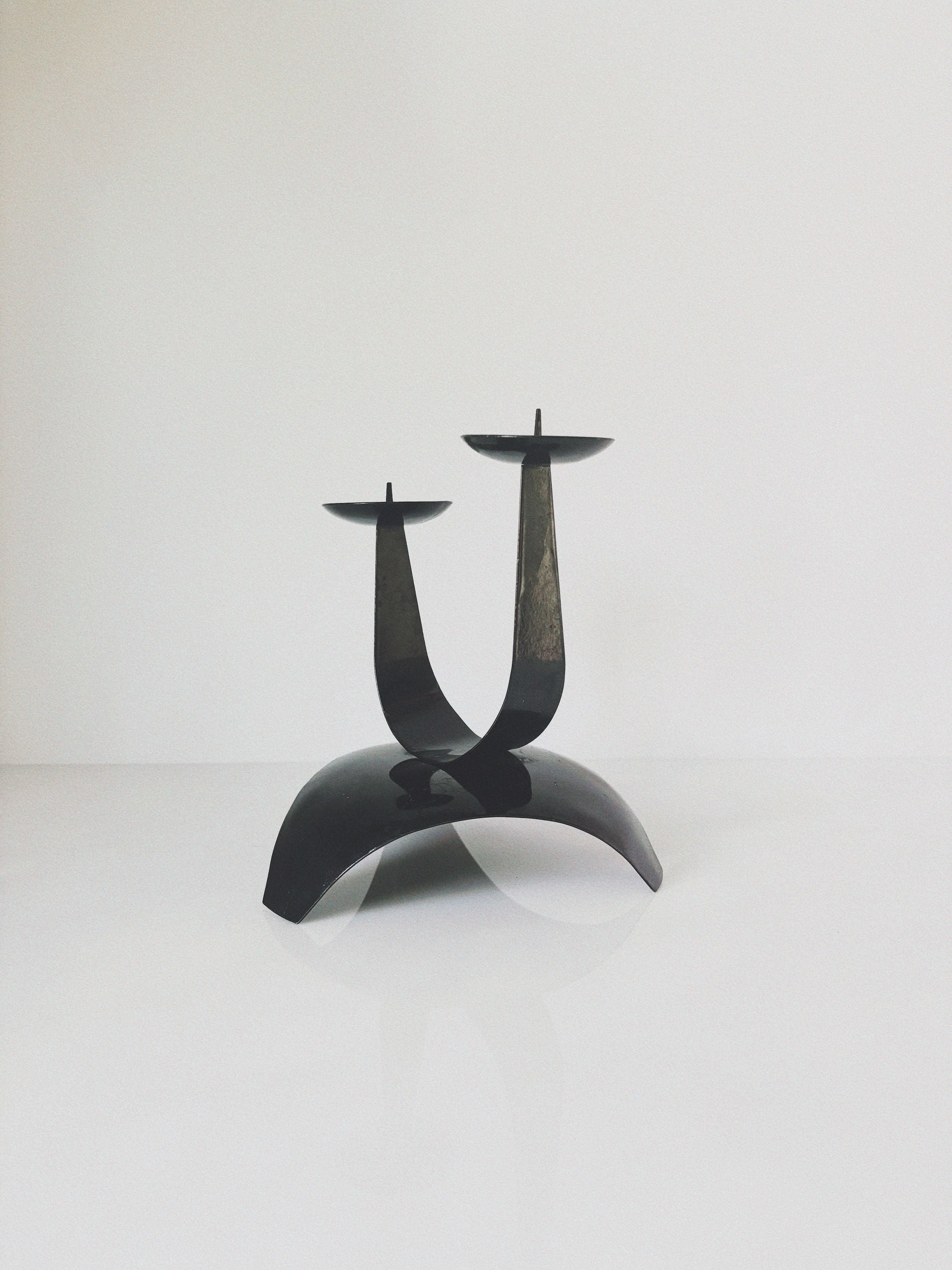 Curved Metal Candleholder