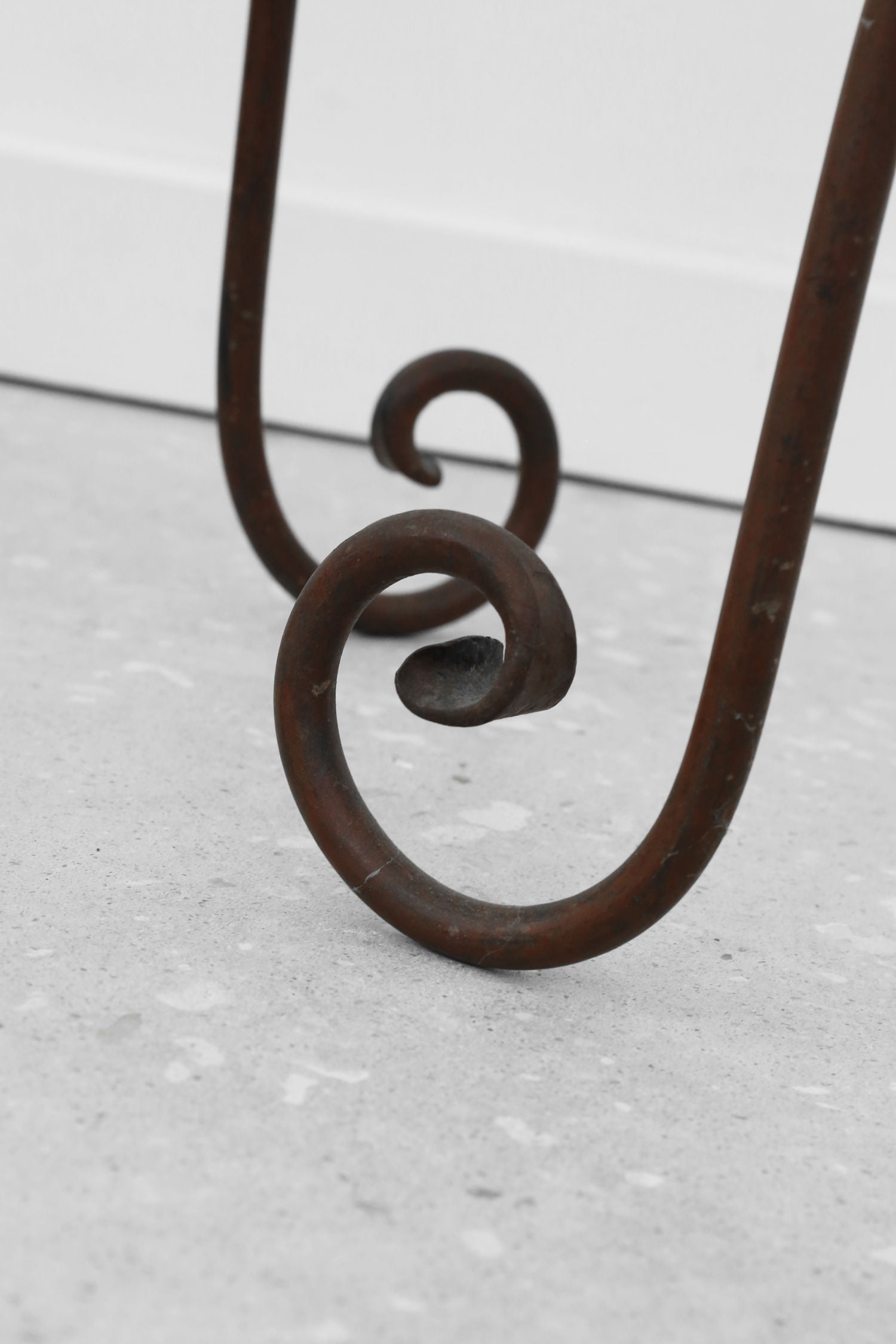 Iron Floor Candleholder Set