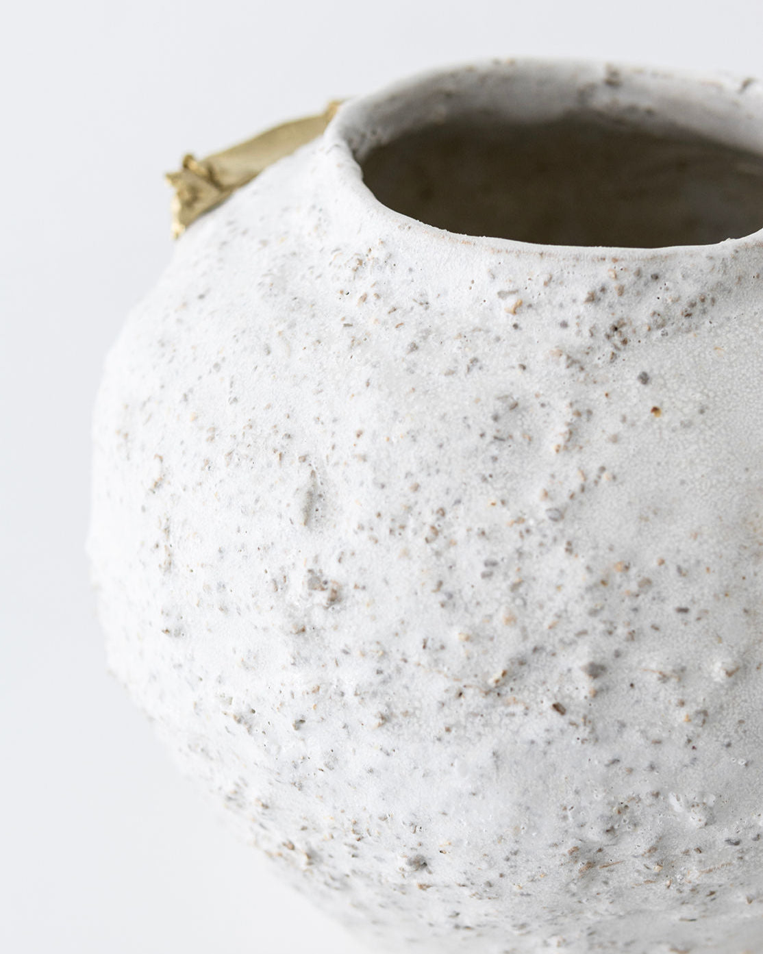 'Isolated n.10 Blanco Hueso' Vase