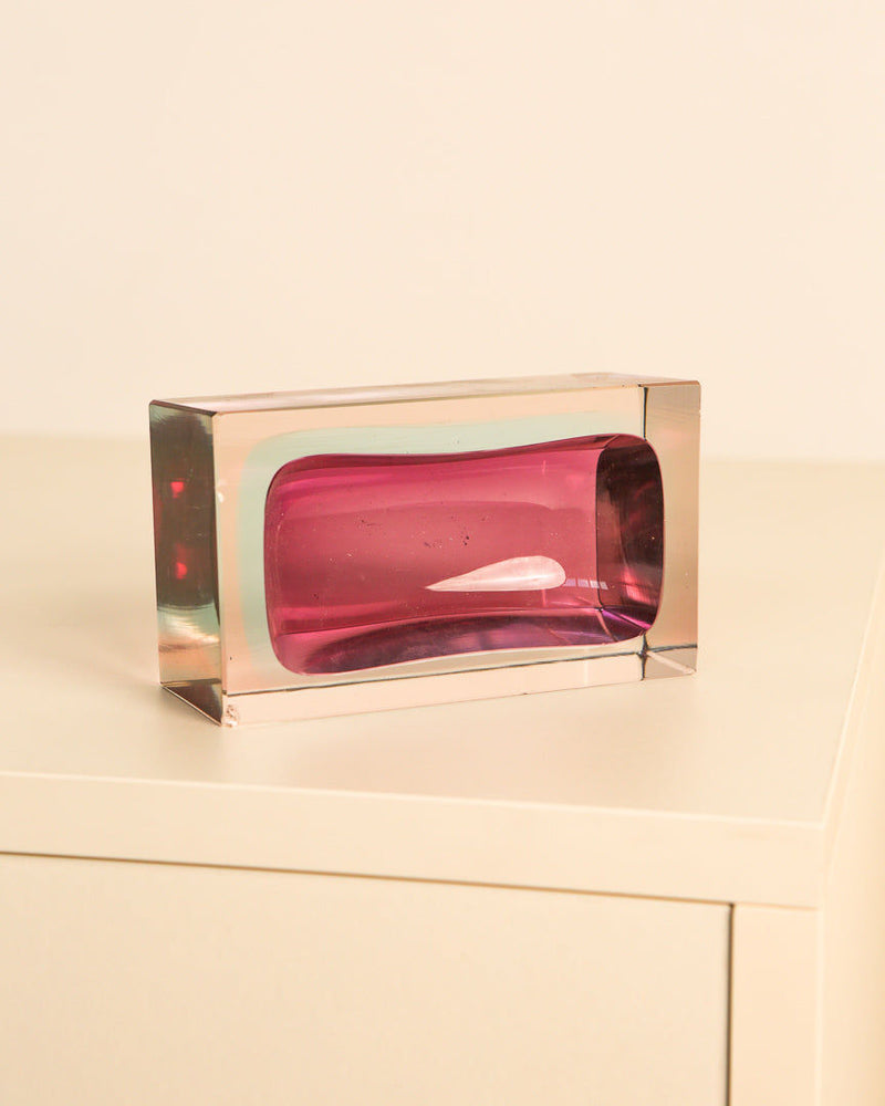 Flavio Poli Murano glass vide-poche with magenta core detail