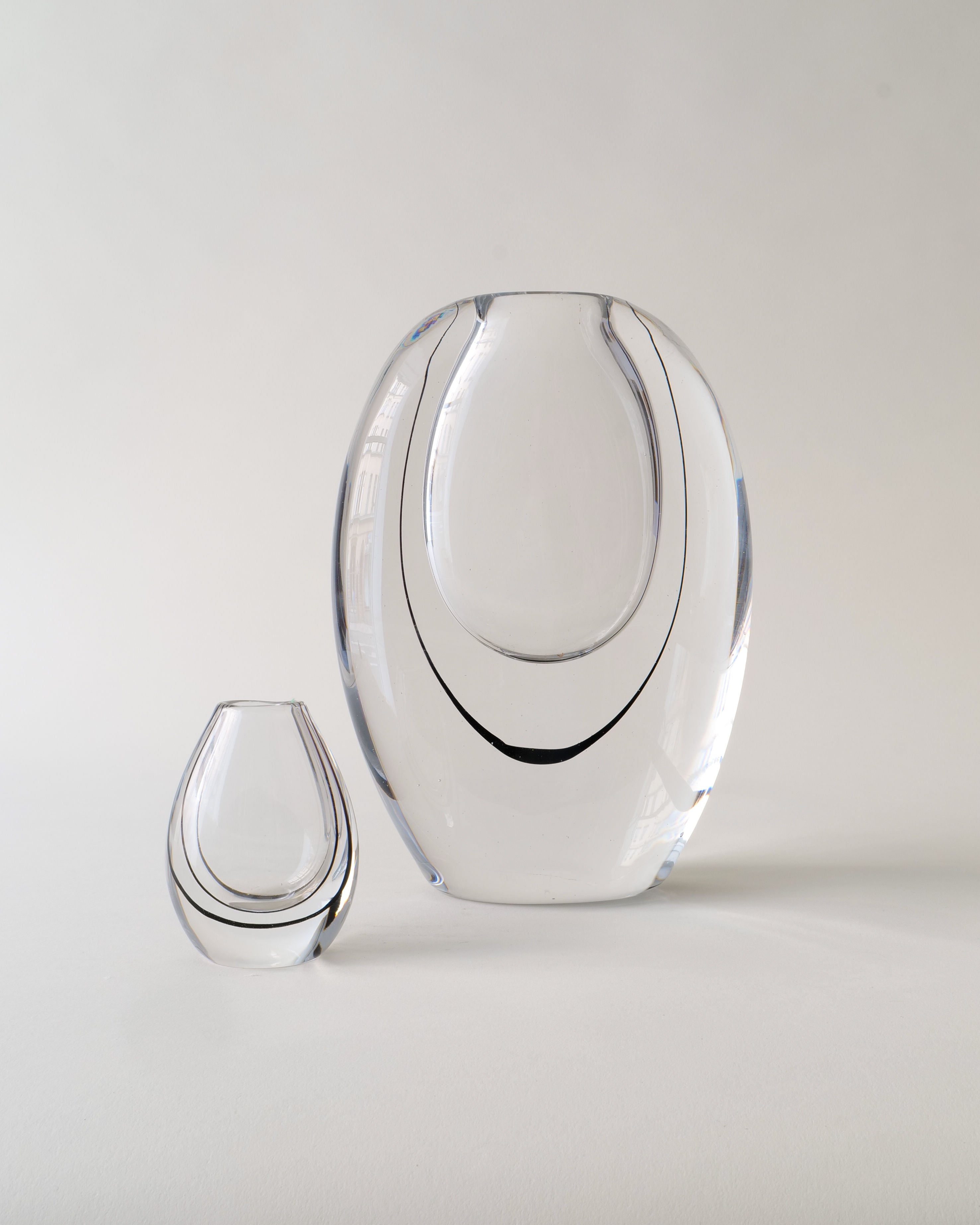 Vicke Lindstrand Glass Vase Pair 1950s