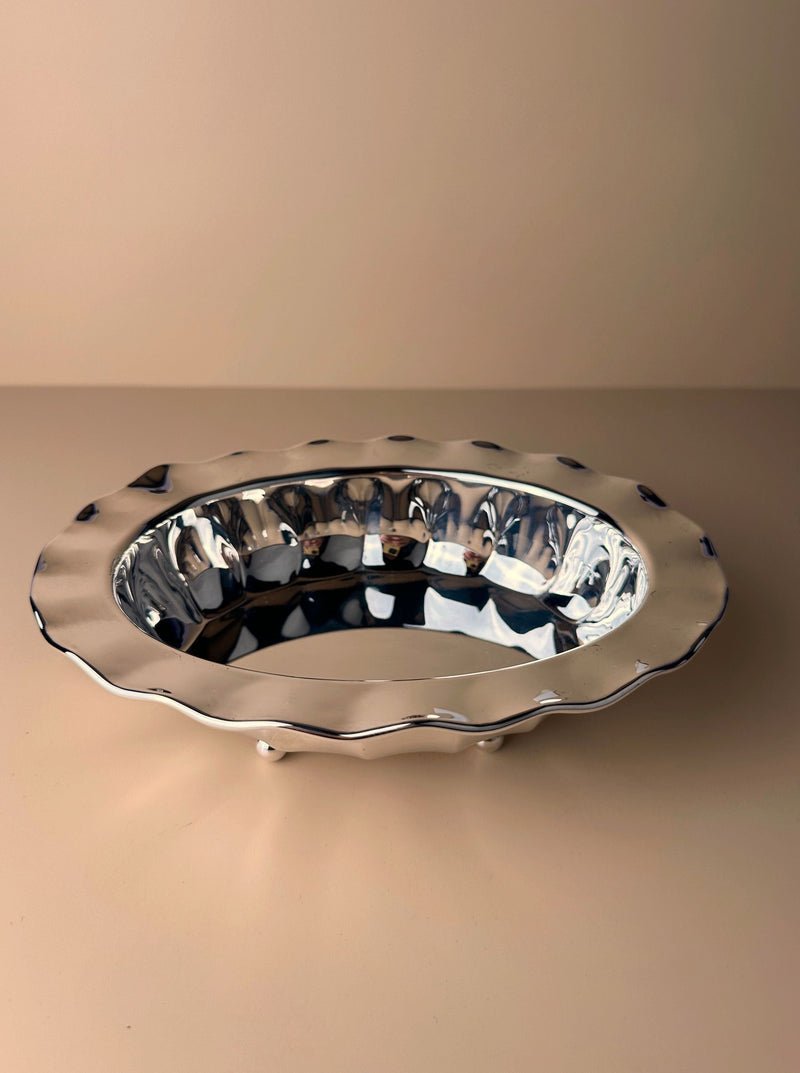 Beautifully crafted mid century silver plated Italian bowl with intricate design and elegant detailing
