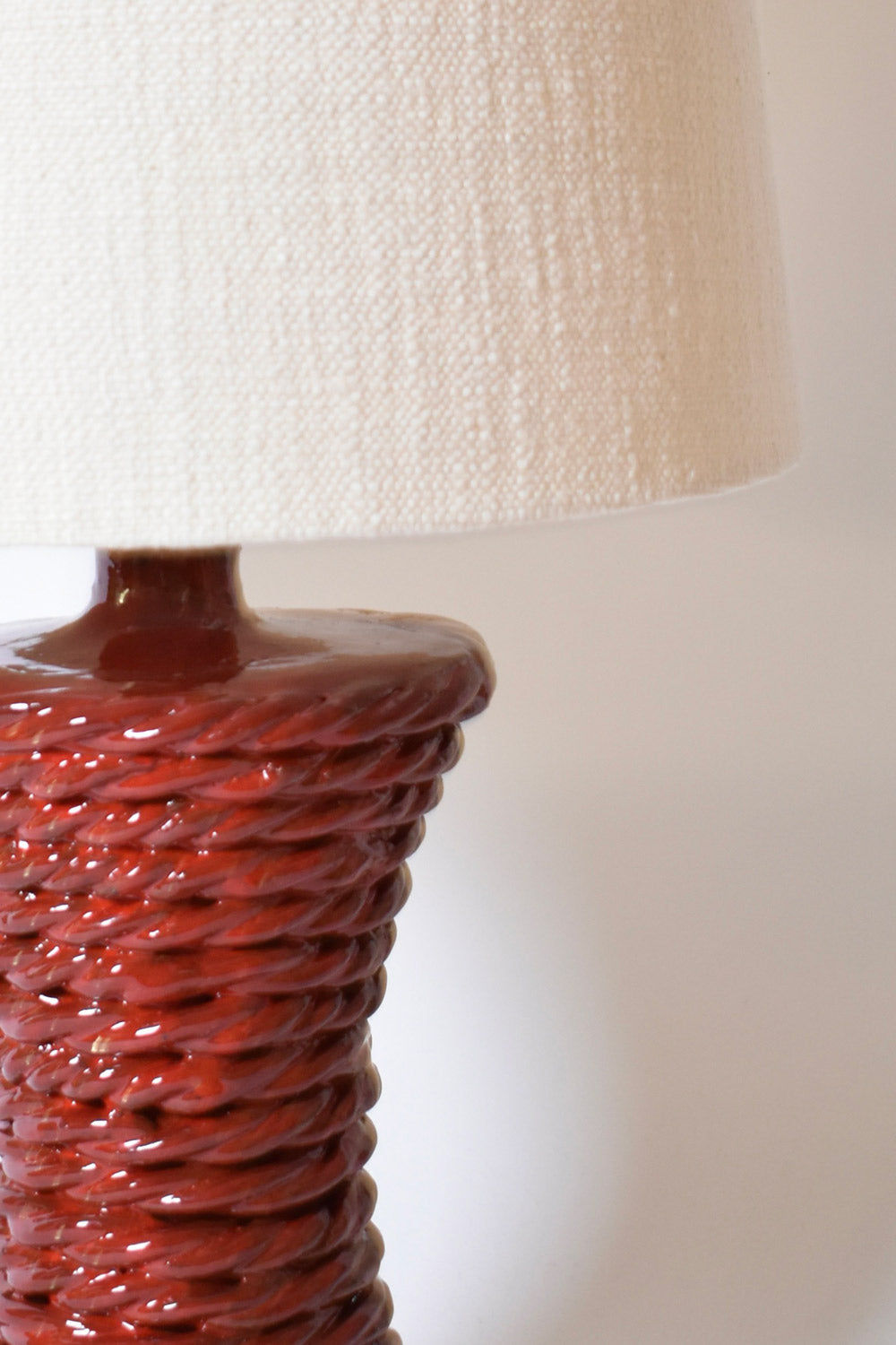 Lampe de Table en Céramique Rouge "Kasaï"