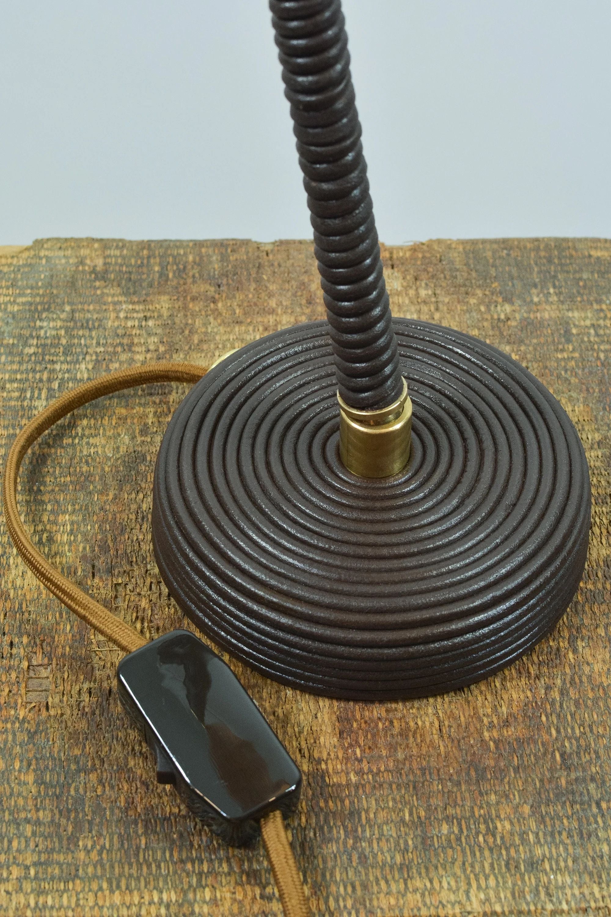 'L’Escargot' Table Lamp