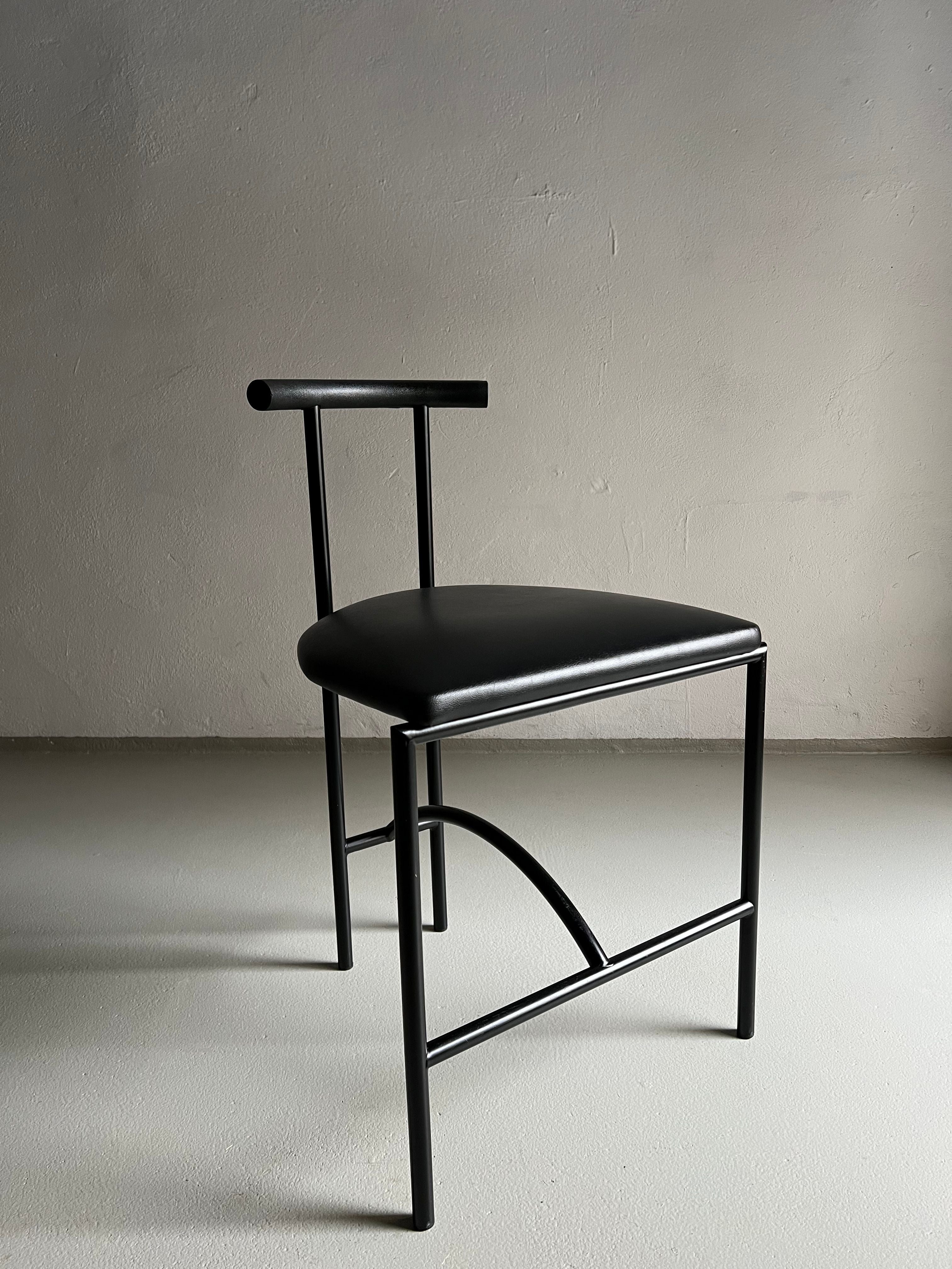 4 Postmodern Tokyo Chair Rodney Kinsman Italy 1980s