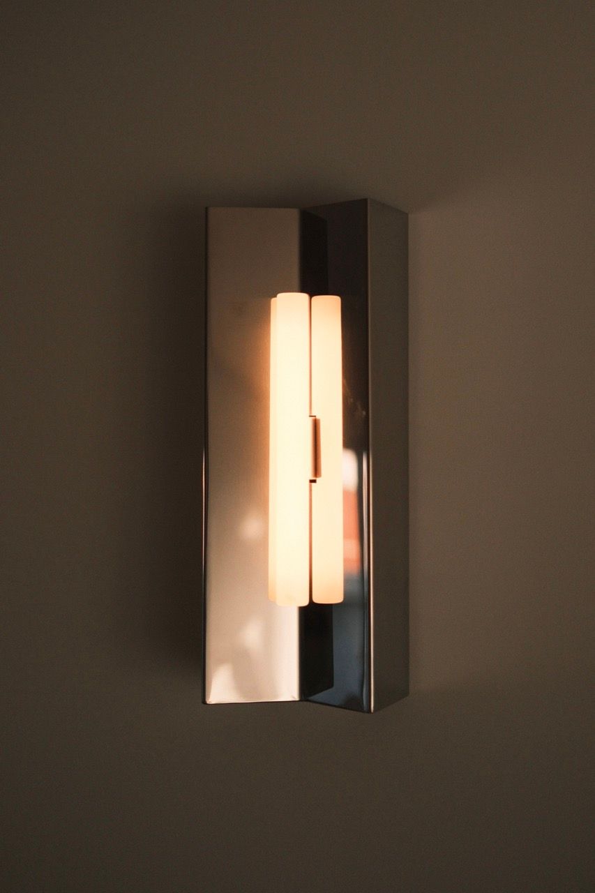 'Arrow' Applique Wall Light