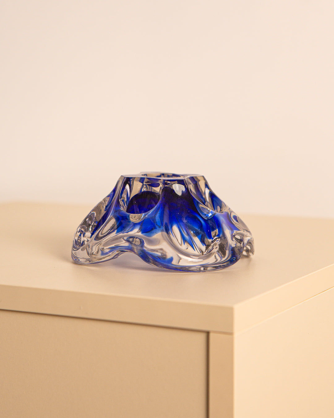 Vintage Murano glass vide-poche with cobalt blue swirled design