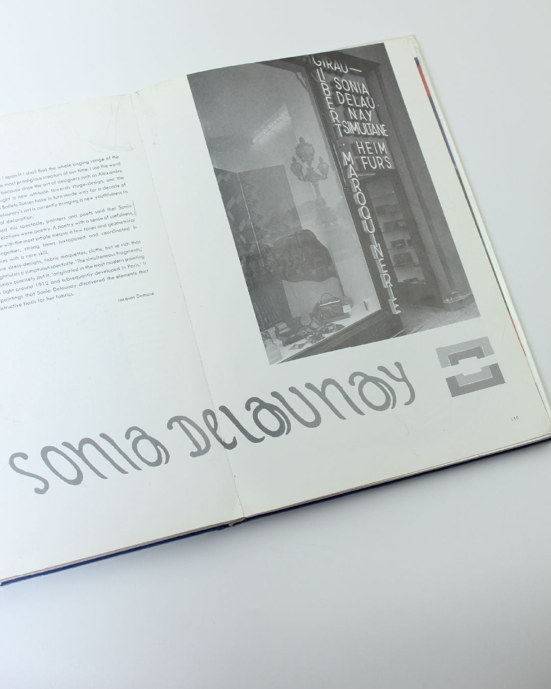 Sonia Delaunay : Livre sur la mode et les tissus