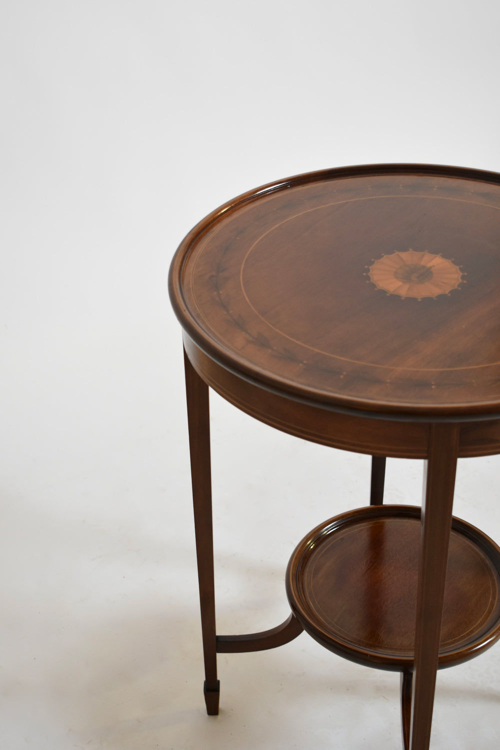 Shell Marquetry Round Side Table, XIXth c.