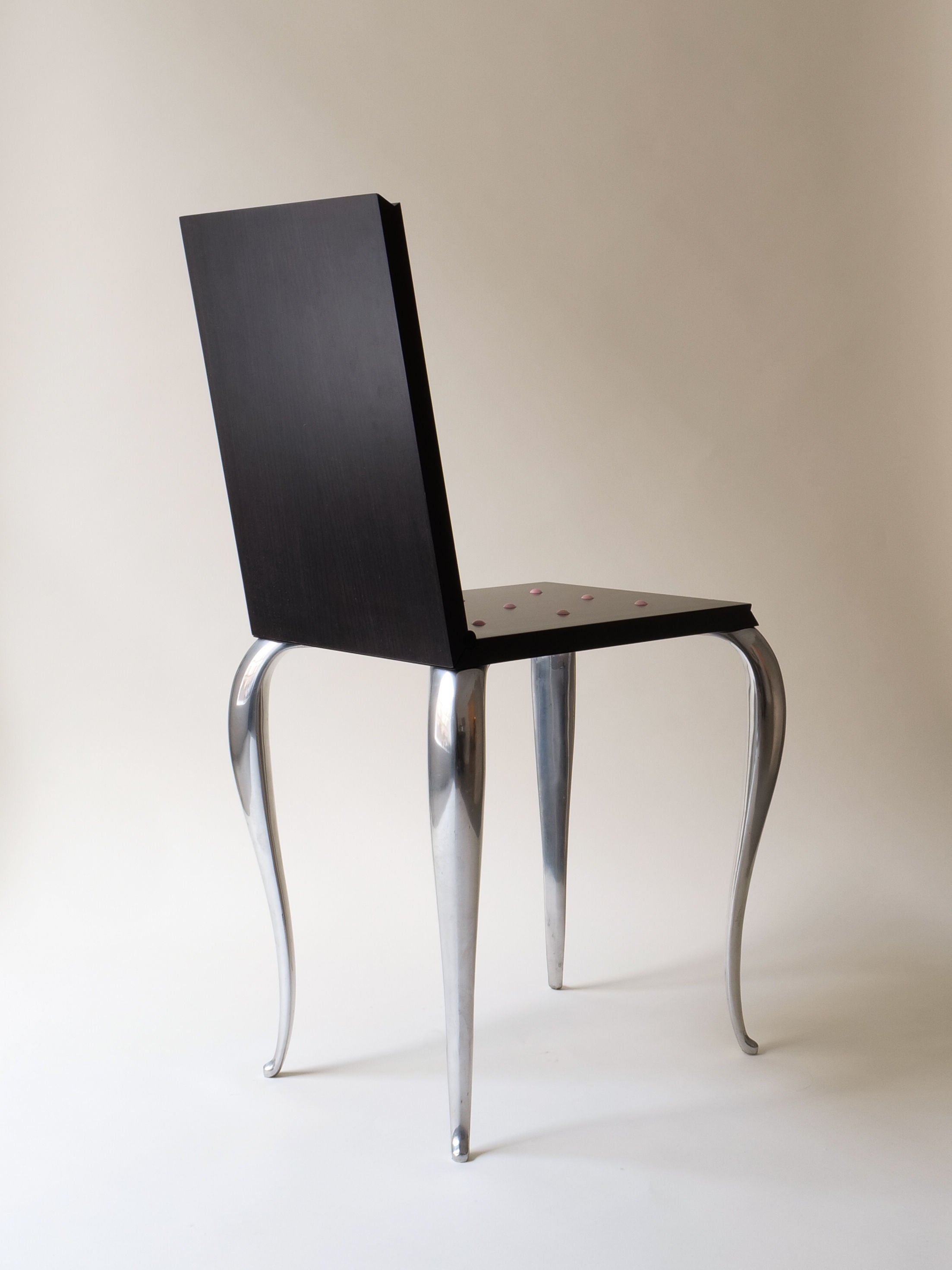 Lola Mundo Chair