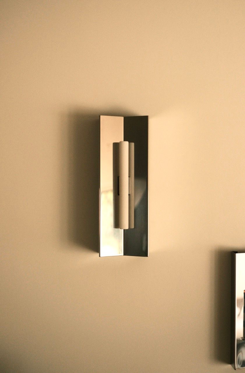 'Arrow' Applique Wall Light