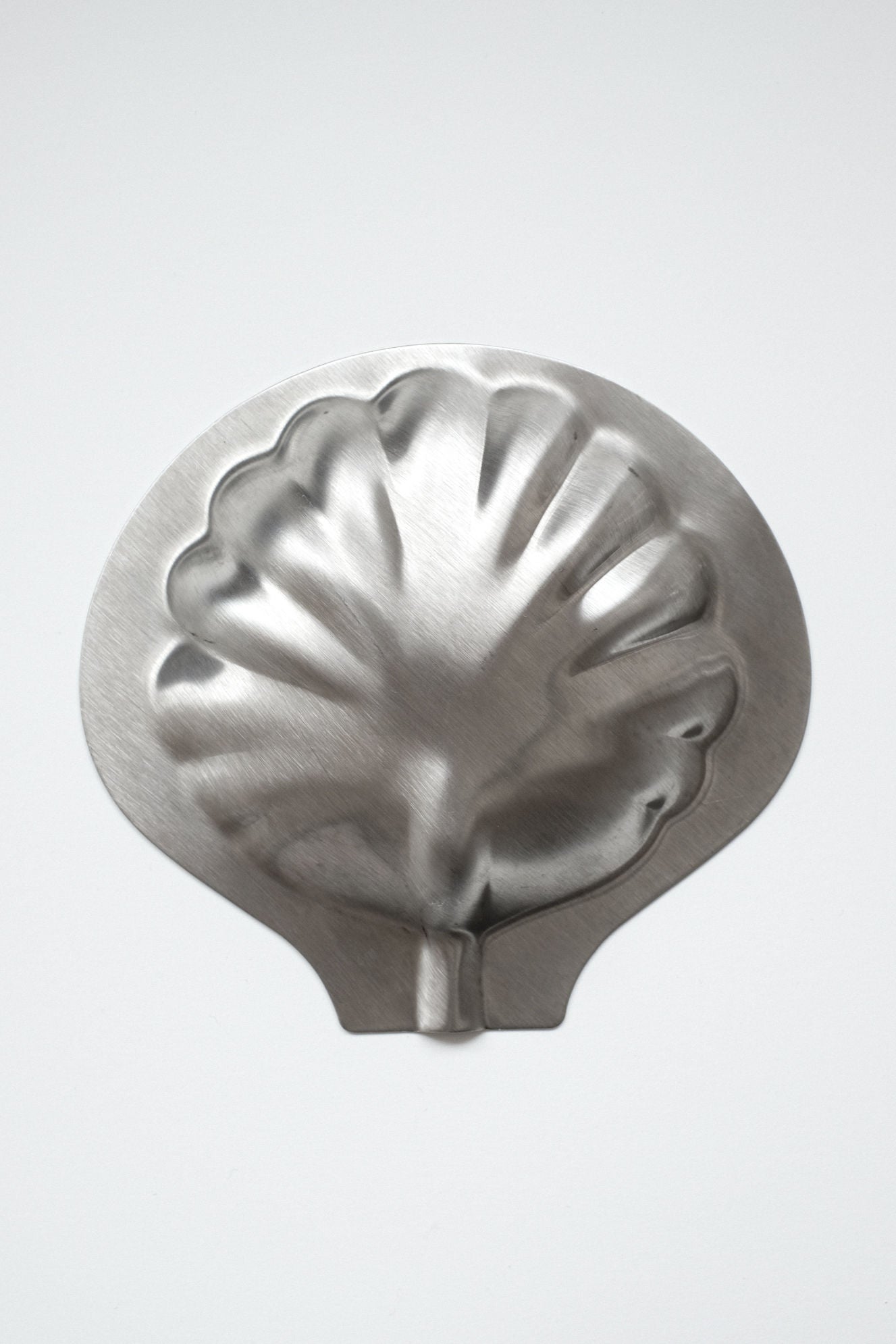 Set of 4 Shell Dishes