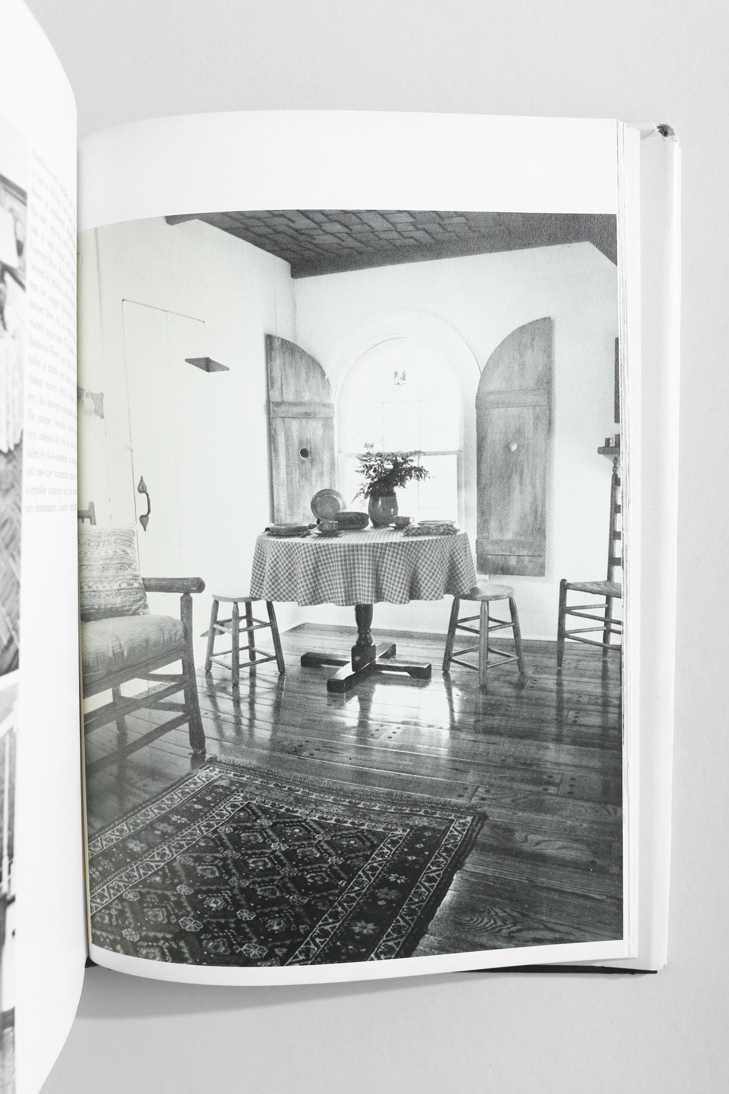 'Early American Decorating' Book