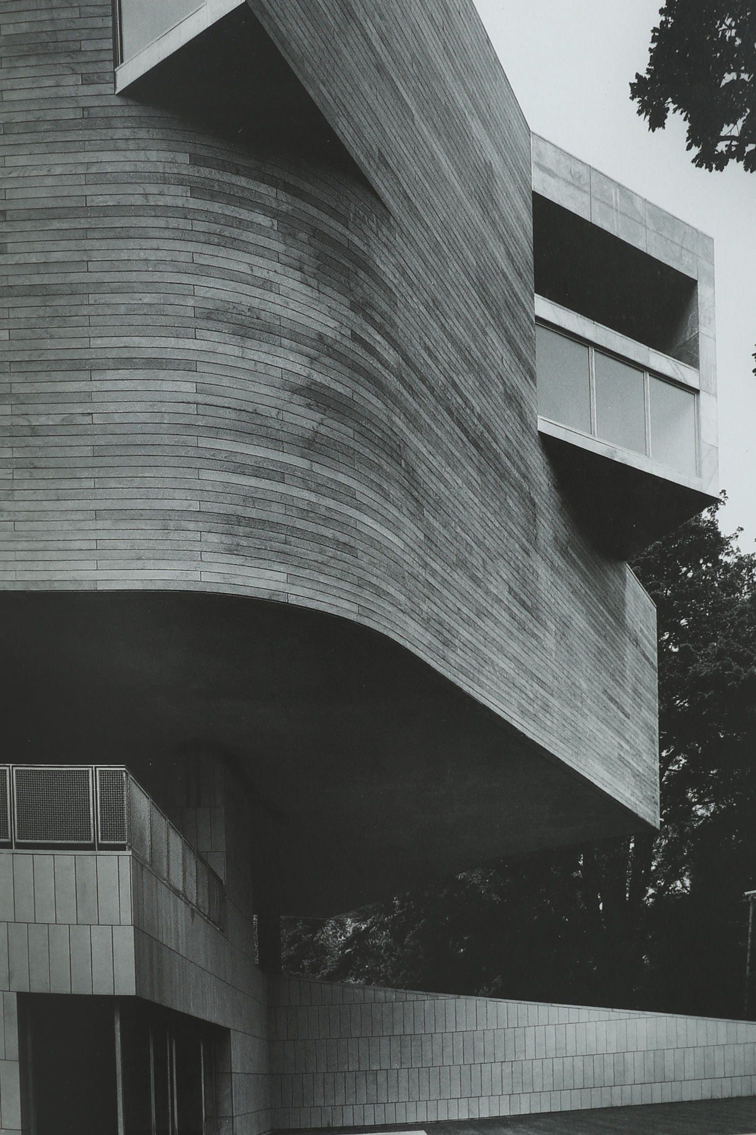 O’Donnell + Tuomey: Glucksman Gallery Book