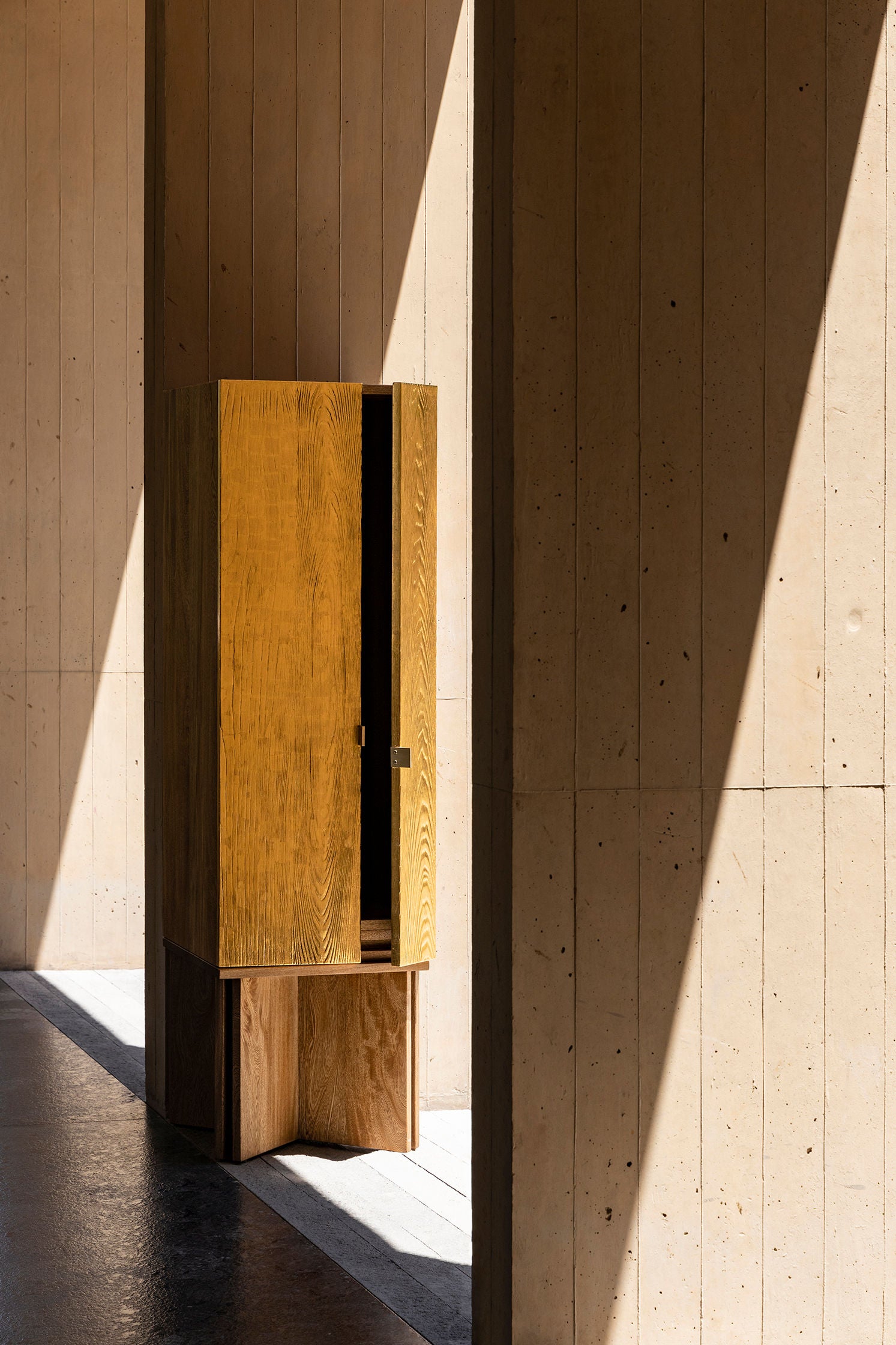 Aurum Cabinet 120 Limited Edition 20