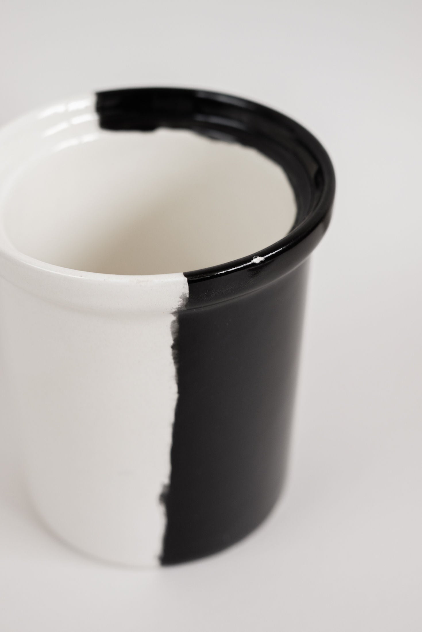 Pot en céramique fait main Ying-Yang