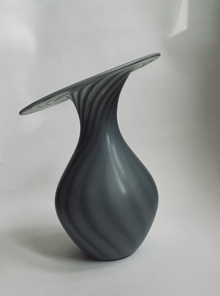 Vintage Vase Peill & Puztler - The Oblist