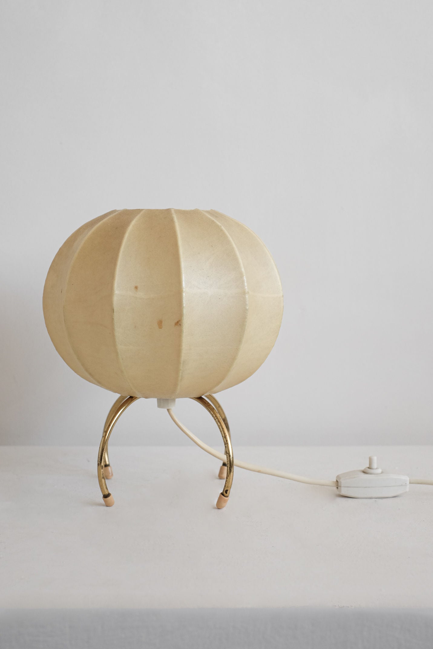 Cocoon Table Lamp