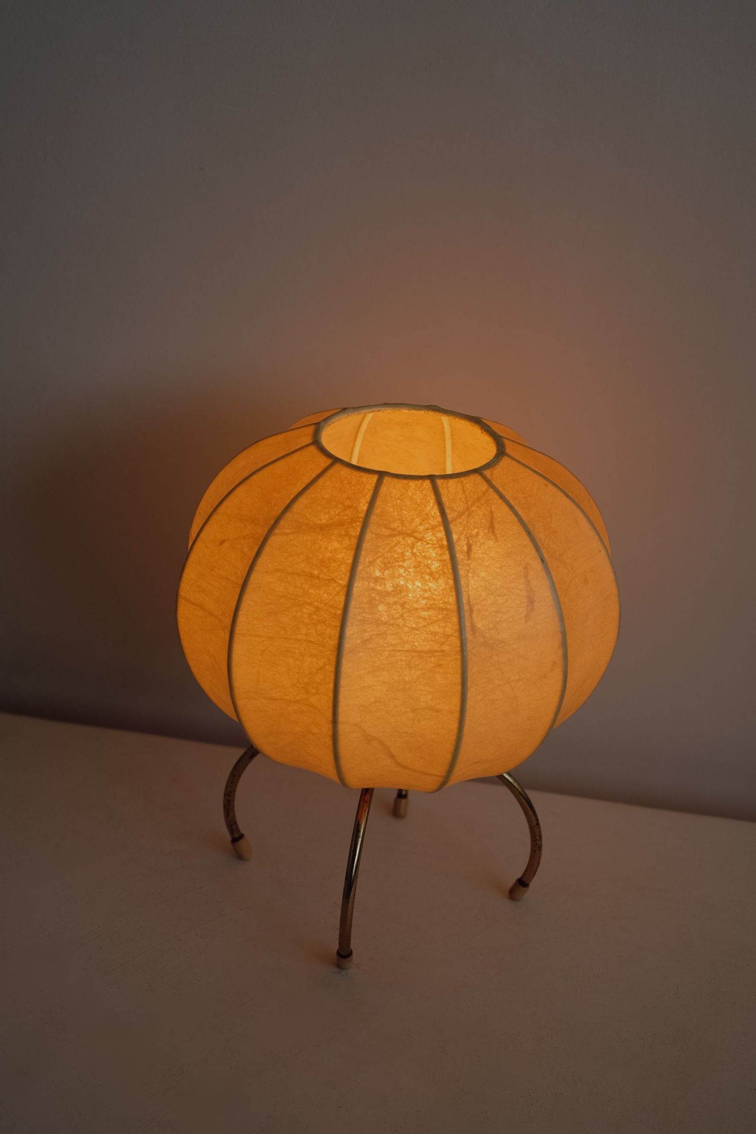 Cocoon Table Lamp