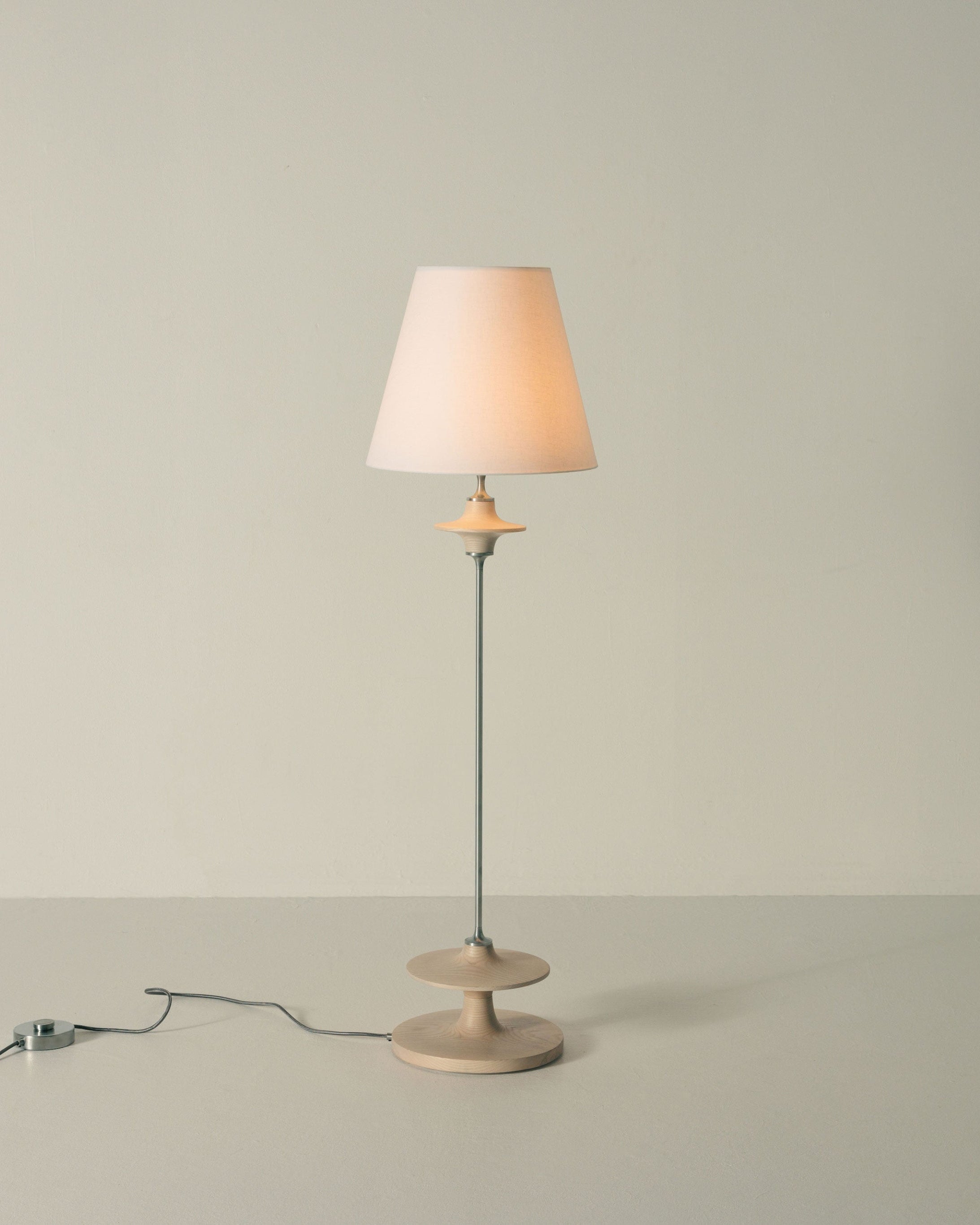 Hour Agathis Floor Lamp by Snelling Studio | The Oblist