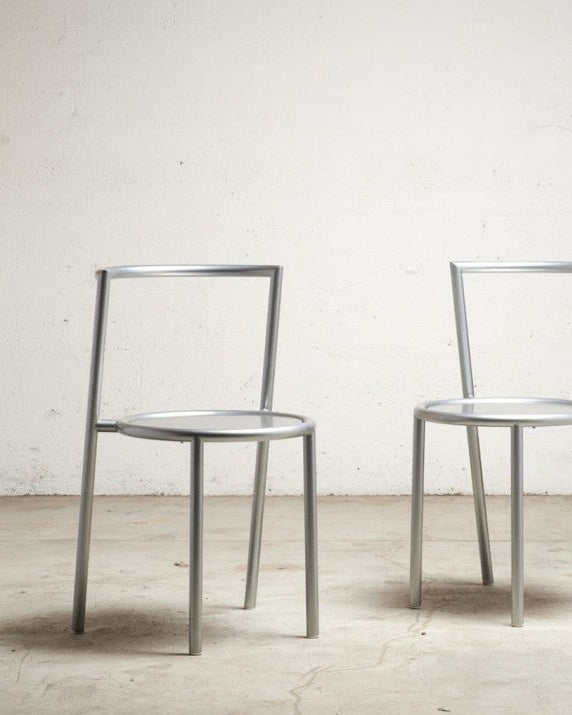 Pair of Metallo Chairs by Sergio Calatroni — close-up of silver metal frame
