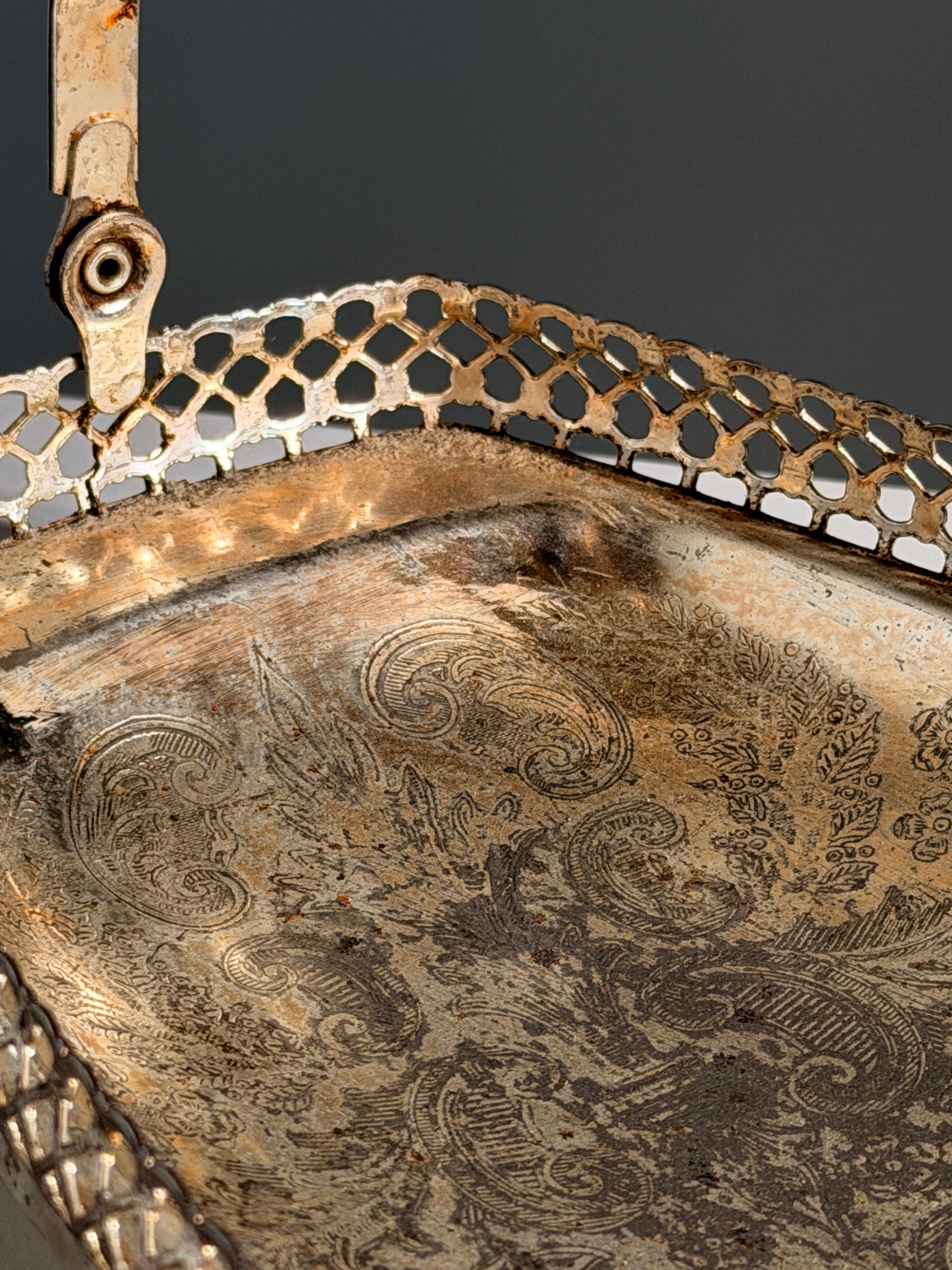 Silver-plated handled basket, Art Deco style — close-up