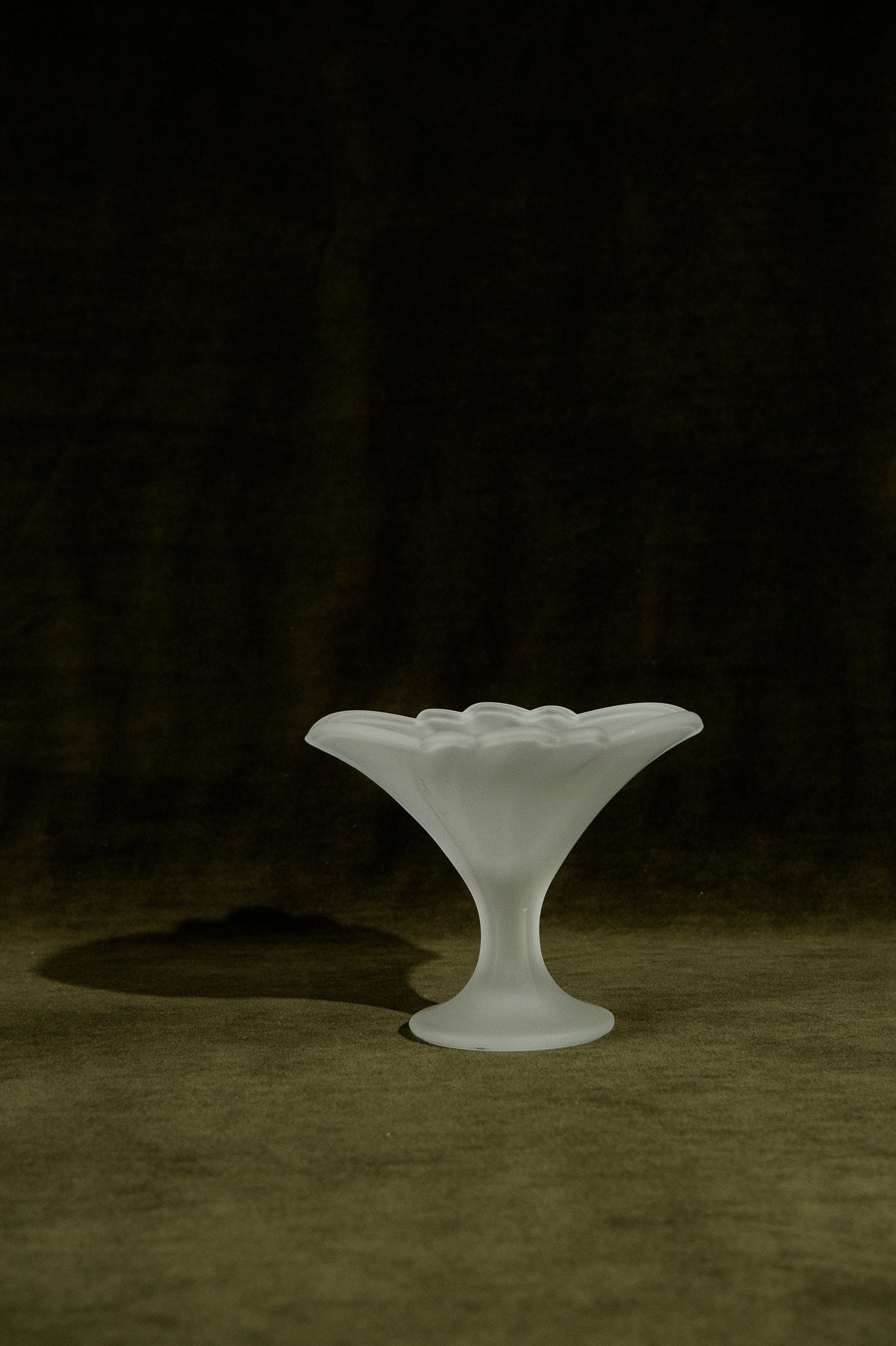Set of 3 Italian Frosted Glass Dessert Cups — close-up