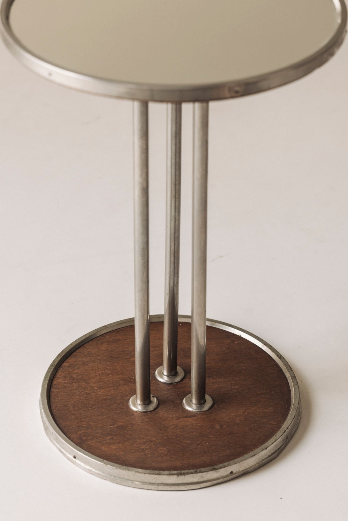 French Art Deco Mirrored Side Table, 1930s — close-up