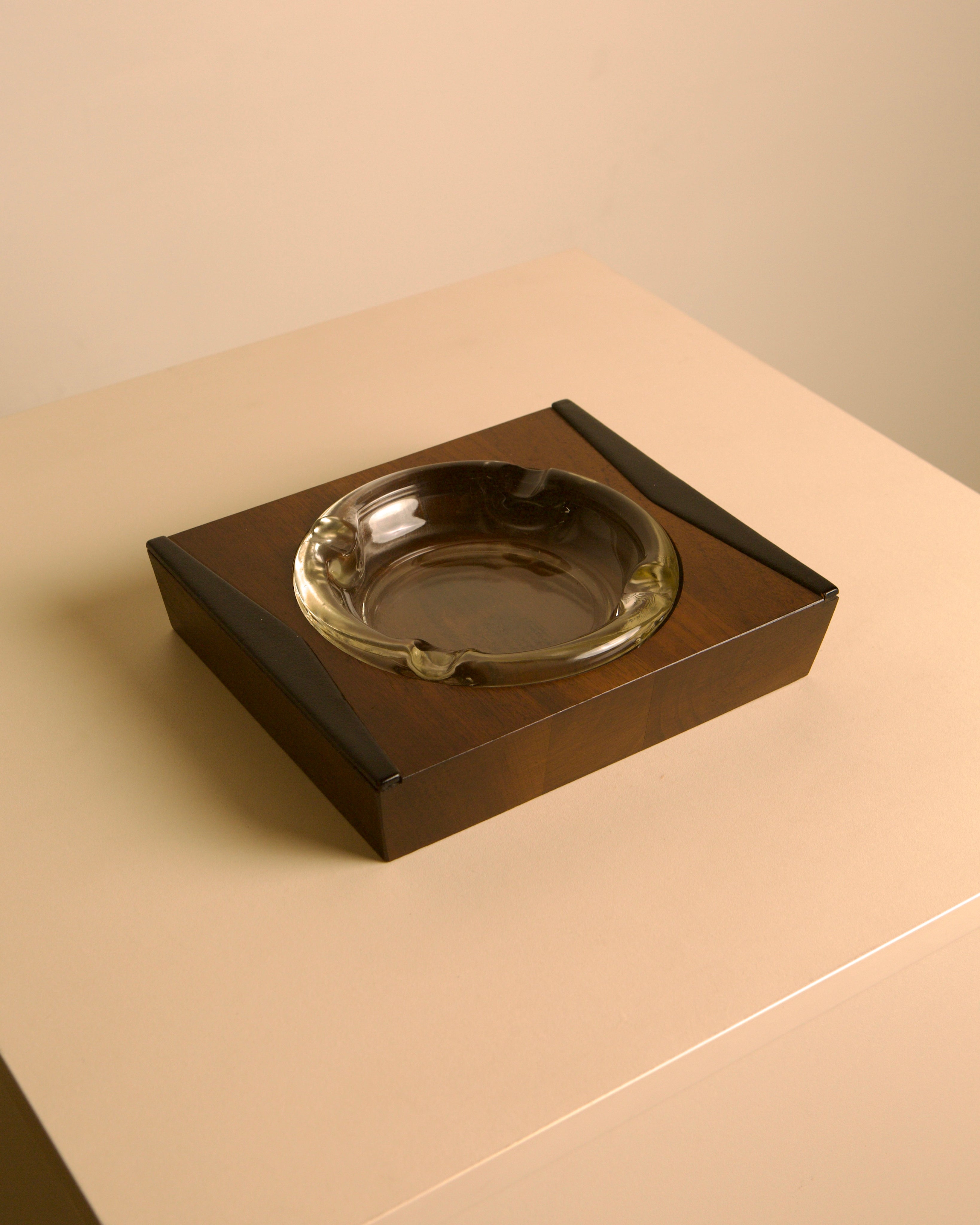 Italian solid wood and black leather ashtray, 1960s by Treaptyque | The Oblist
