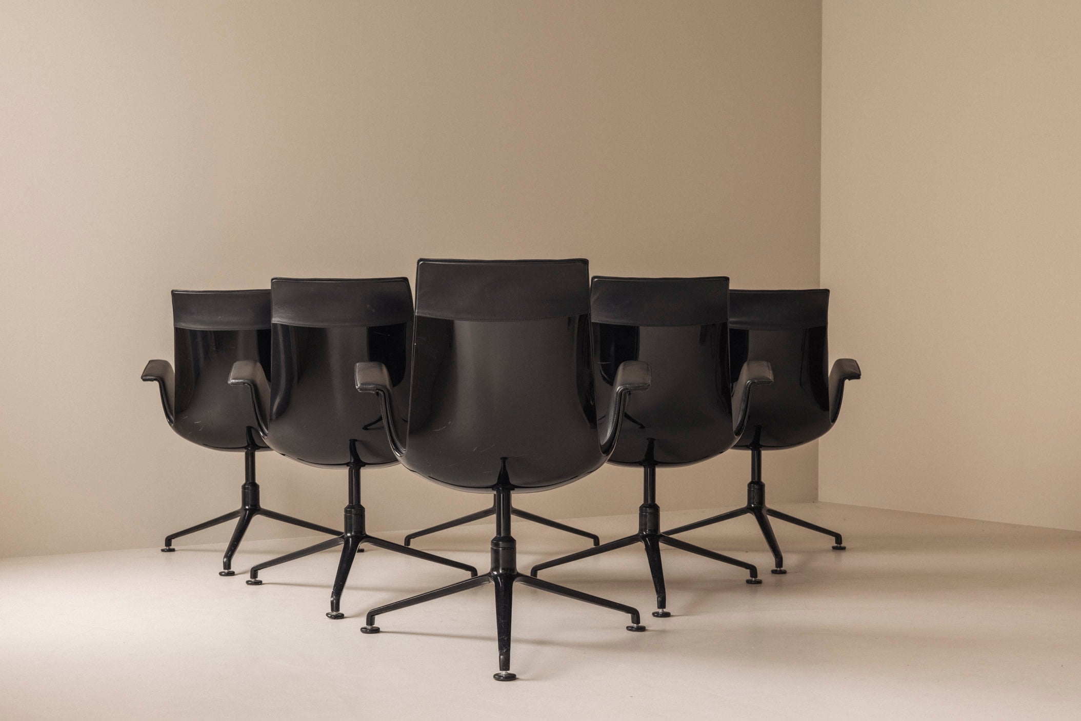 1/6 Bird Low Tulip Chairs by Preben Fabricius & Jorgen Kastholm, 1980s — side angle