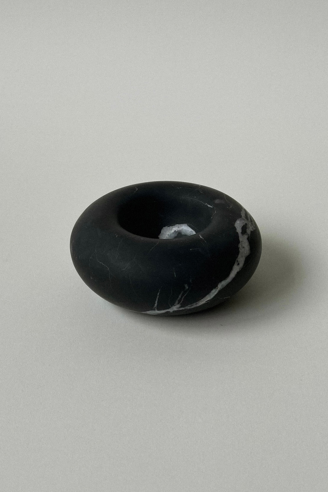 'NIMIA' bowl — lifestyle setting