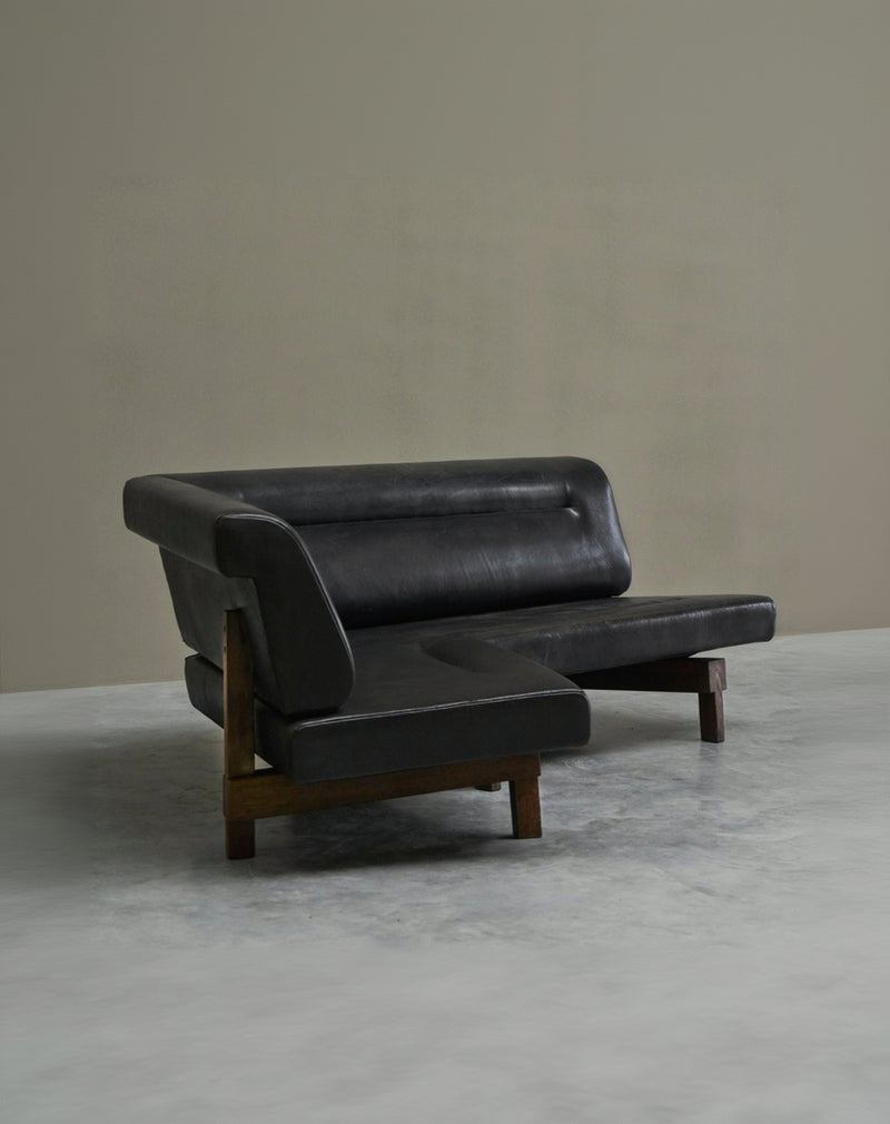 Martin Visser One-Off Boomerang Sofa in Solid Wengé and Black Leather by ORNAMENTUM | The Oblist