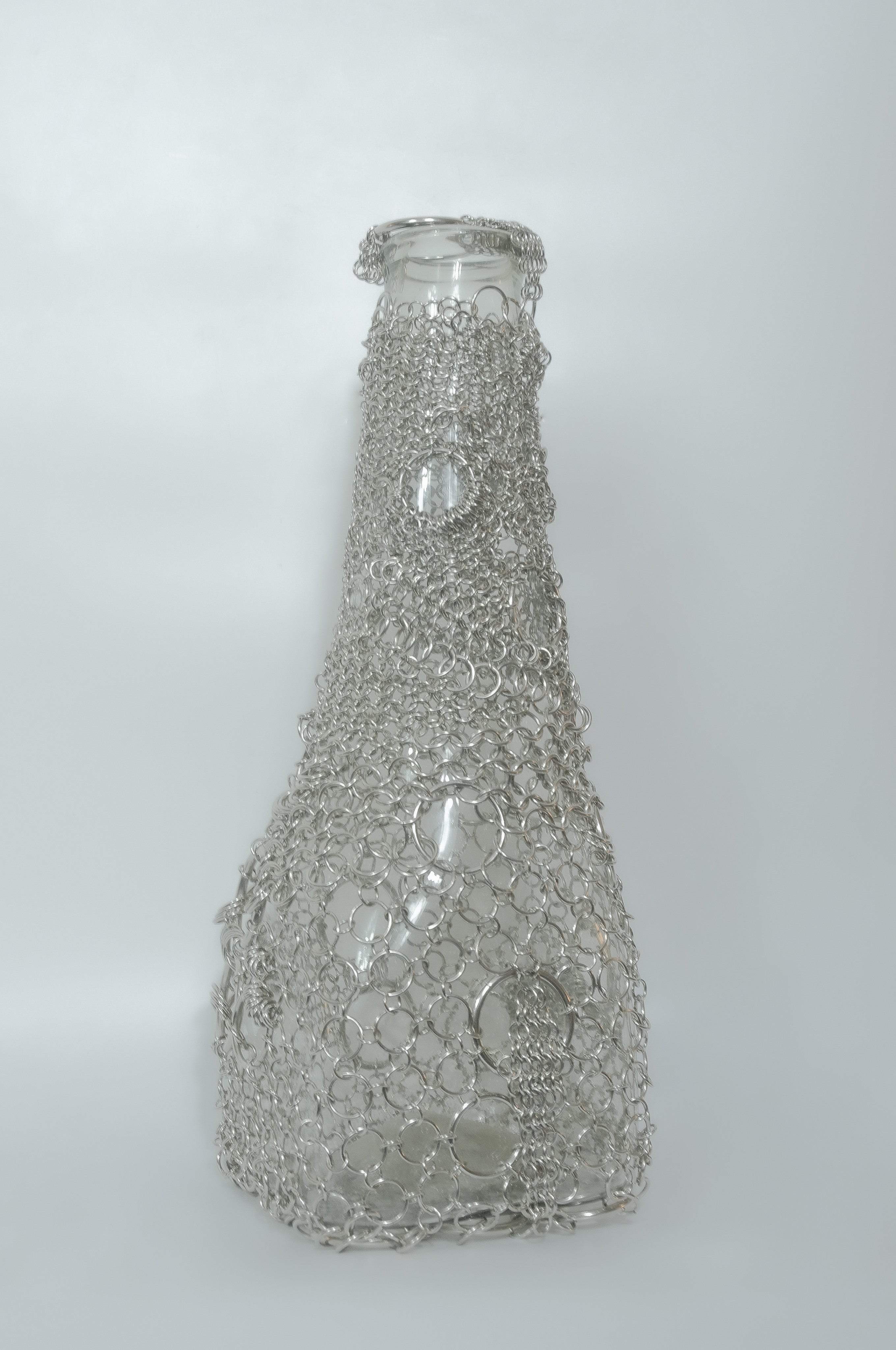 Floating Chainmail Vase  by Panorammma | The Oblist