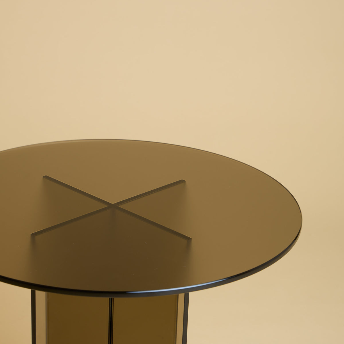 Round Glass Side Table - AMAMI Series — side angle