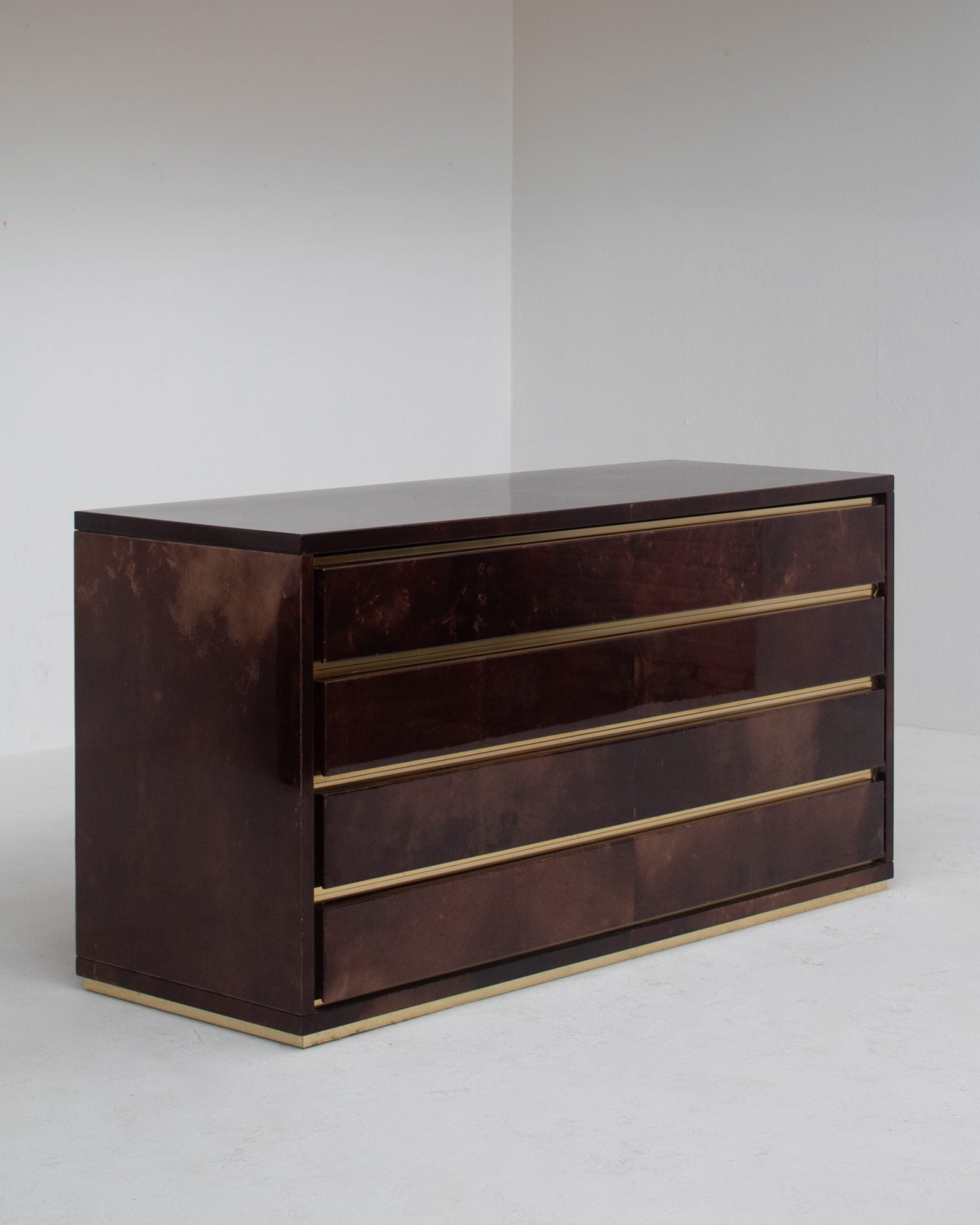 Aldo Tura Cabinet in Brown Lacquer with Brass Details by Malata Antwerp | The Oblist — brown lacquer, brass accents