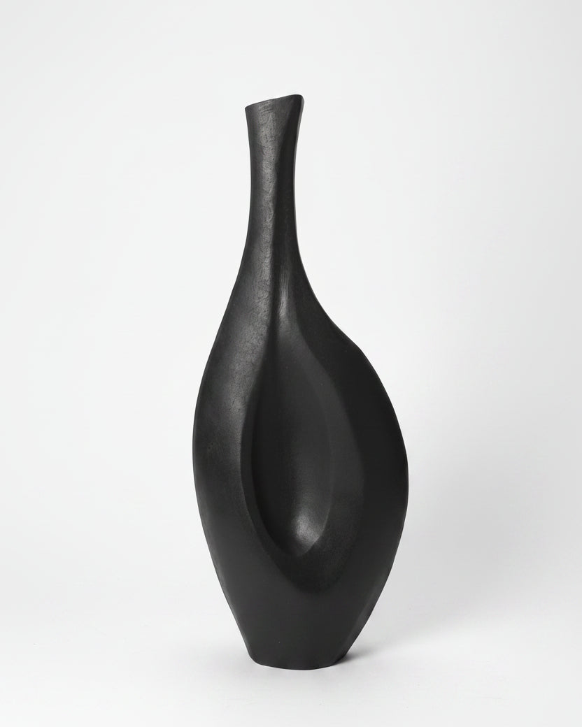 Waizu - Mid Century Modern Vessel in Black Stoneware by Beverly Morrison - Sculptor | The Oblist